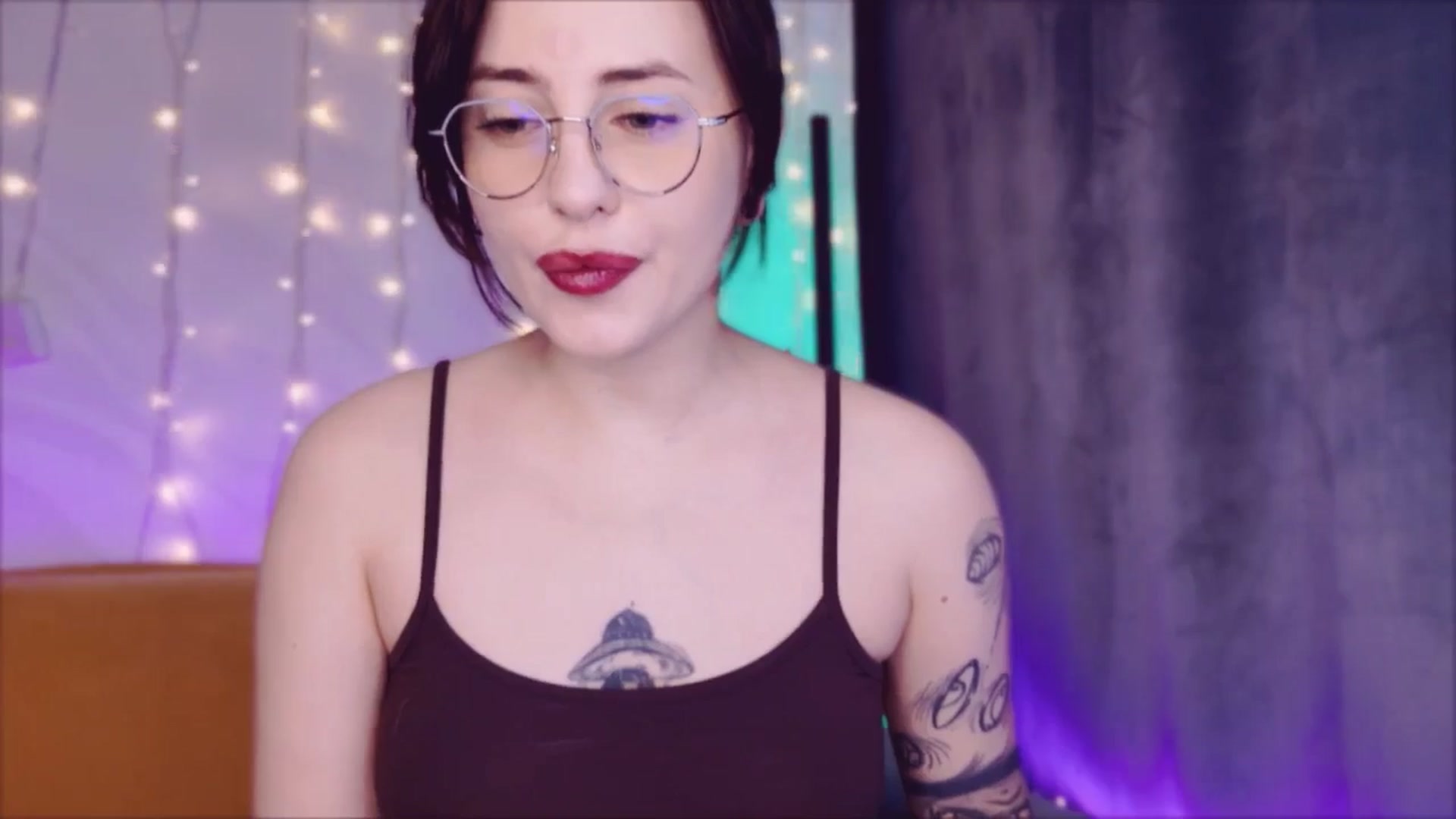 Gallery image thumbnail from Alien_Eva's myfreecams stream on, 04/08/2026, 02:46 image 12 of 20