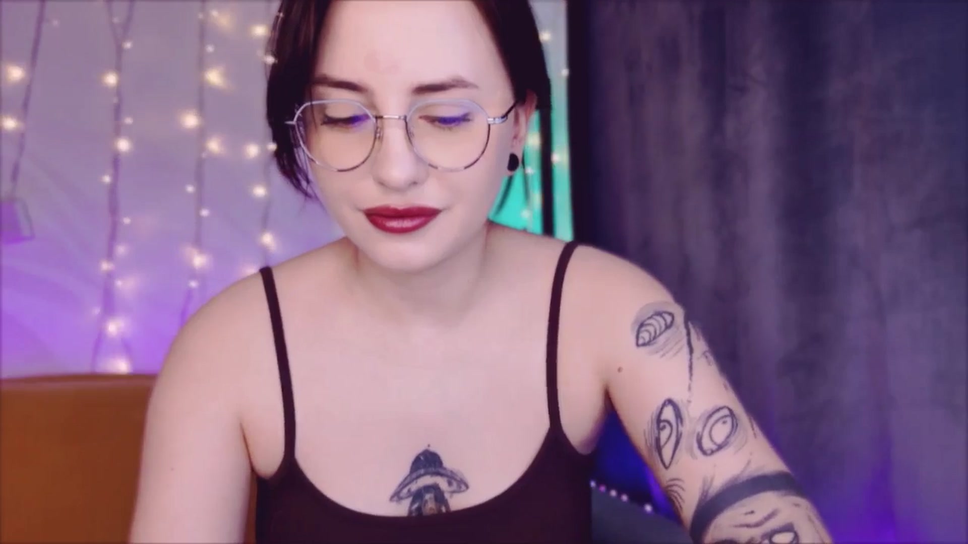 Gallery image thumbnail from Alien_Eva's myfreecams stream on, 04/08/2026, 02:46 image 10 of 20