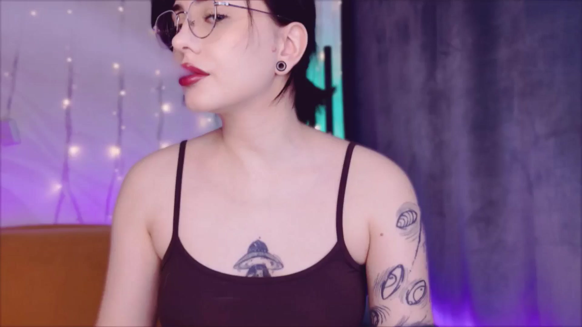 Gallery image thumbnail from Alien_Eva's myfreecams stream on, 04/08/2026, 02:46 image 6 of 20