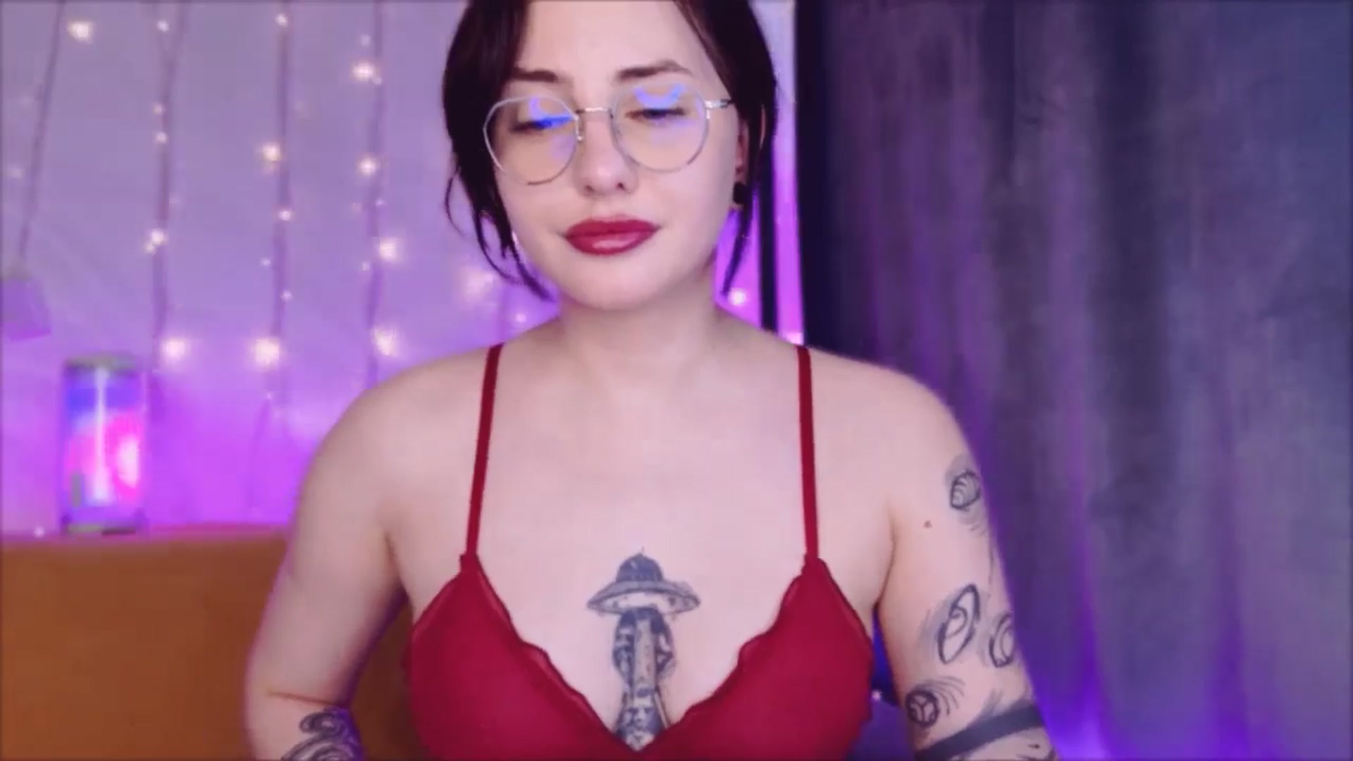 Gallery image thumbnail from Alien_Eva's myfreecams stream on, 04/08/2026, 05:00 image 3 of 20