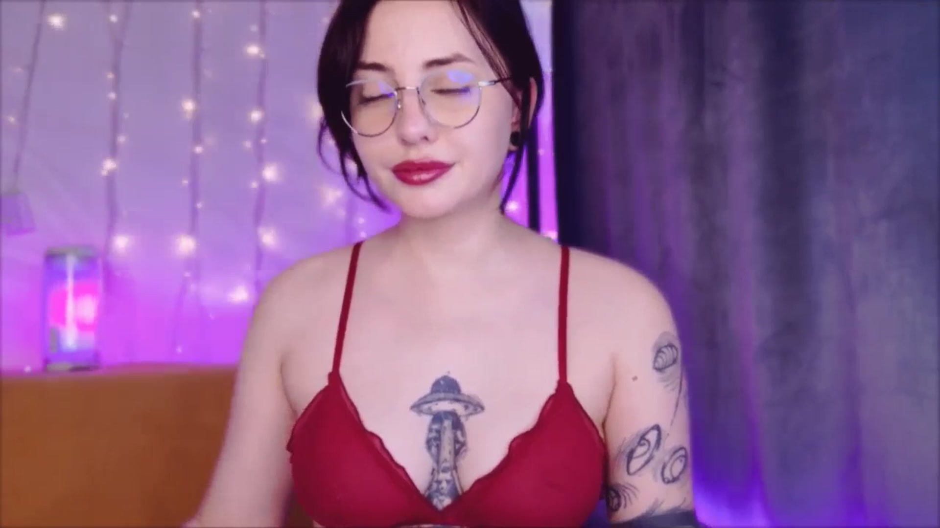 Gallery image thumbnail from Alien_Eva's myfreecams stream on, 04/08/2026, 05:00 image 2 of 20