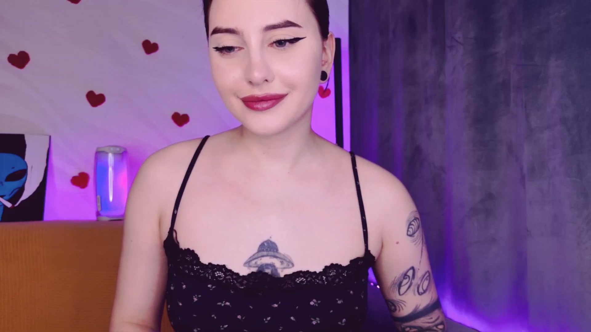 Gallery image thumbnail from Alien_Eva's myfreecams stream on, 04/10/2026, 02:18 image 16 of 20