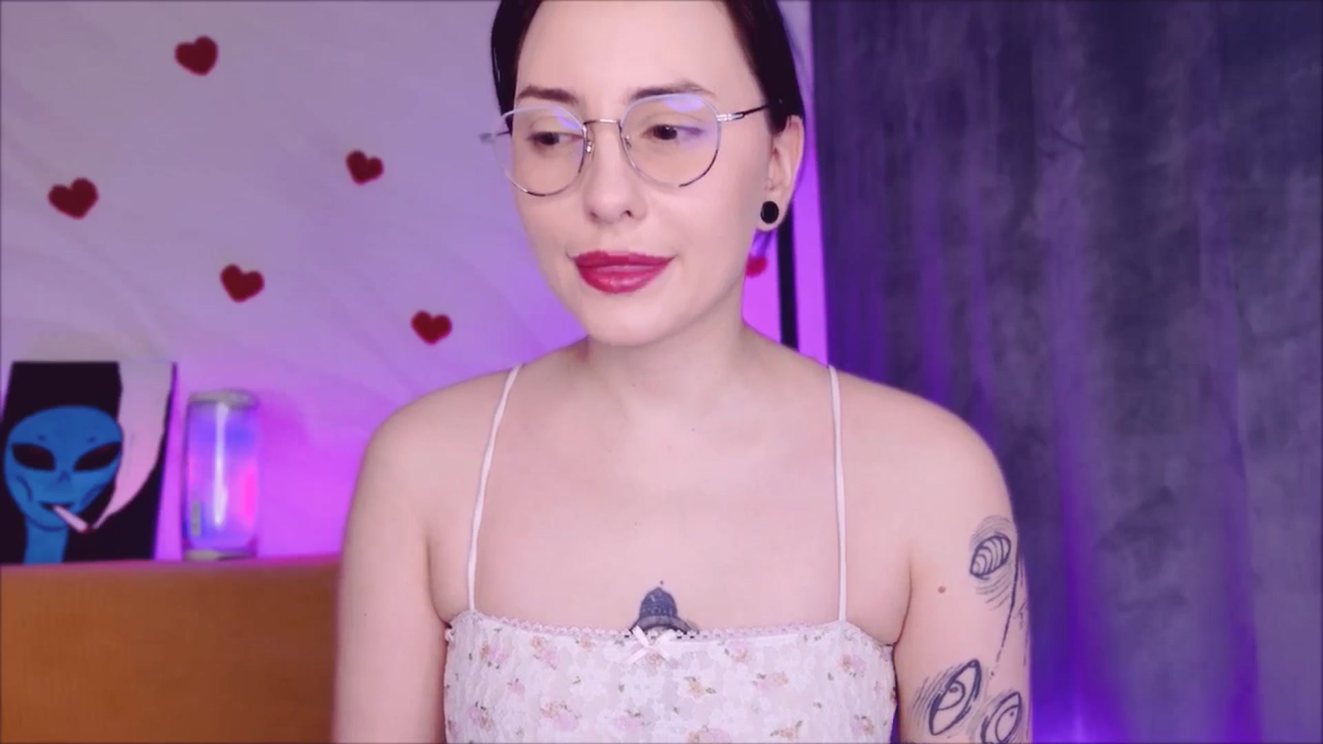 Gallery image thumbnail from Alien_Eva's myfreecams stream on, 04/12/2026, 03:09 image 19 of 20