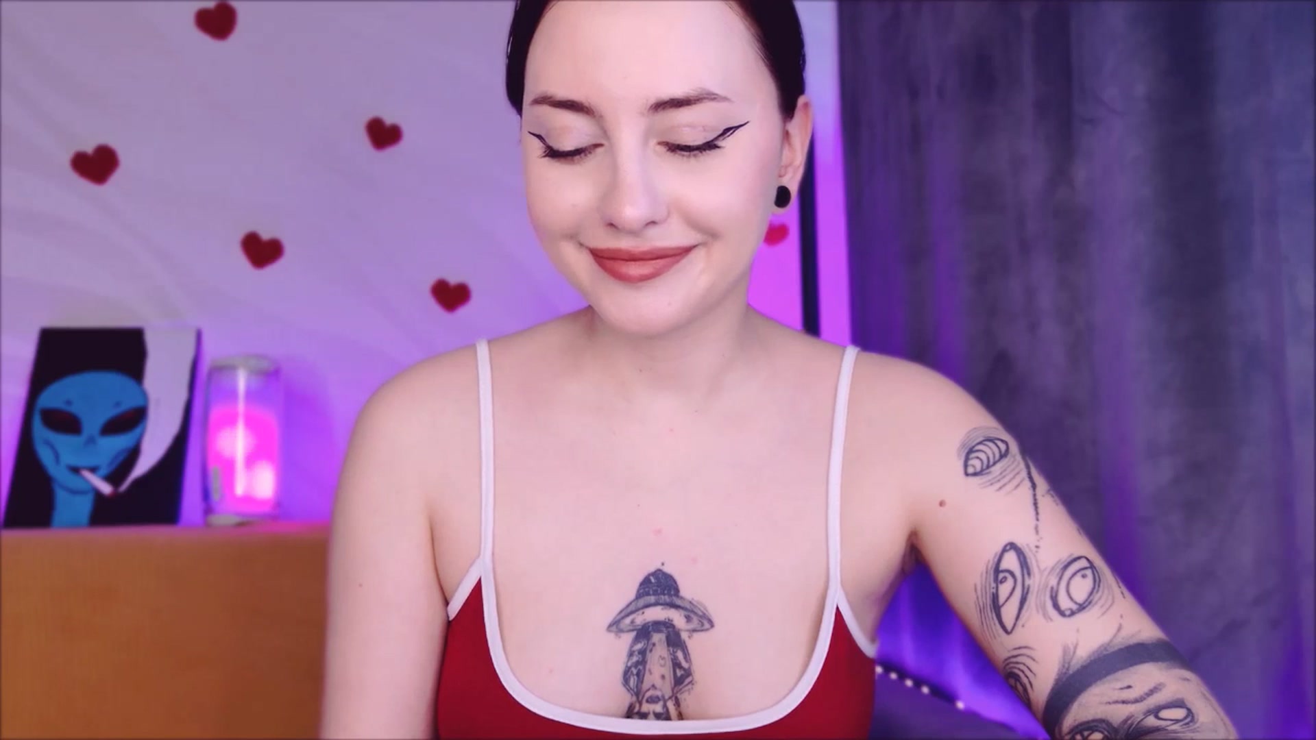 Gallery image thumbnail from Alien_Eva's myfreecams stream on, 04/14/2026, 02:58 image 14 of 20