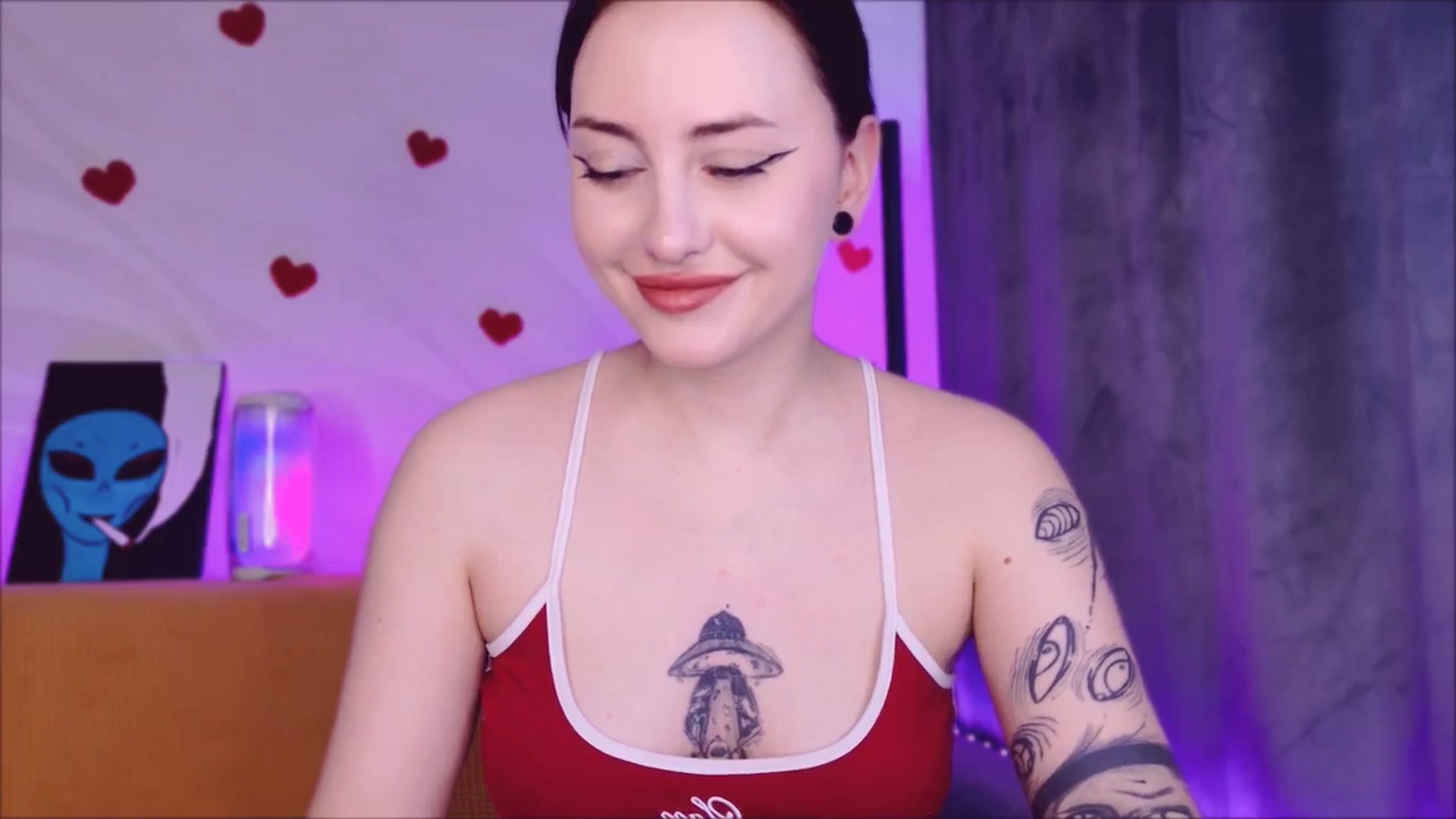 Gallery image thumbnail from Alien_Eva's myfreecams stream on, 04/14/2026, 02:58 image 9 of 20