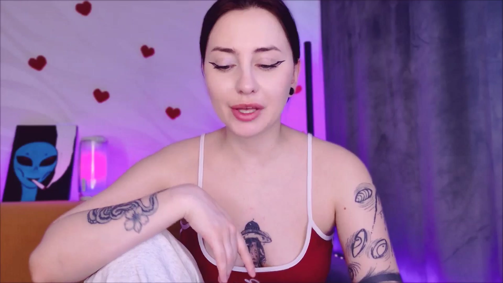 Gallery image thumbnail from Alien_Eva's myfreecams stream on, 04/14/2026, 04:40 image 17 of 20