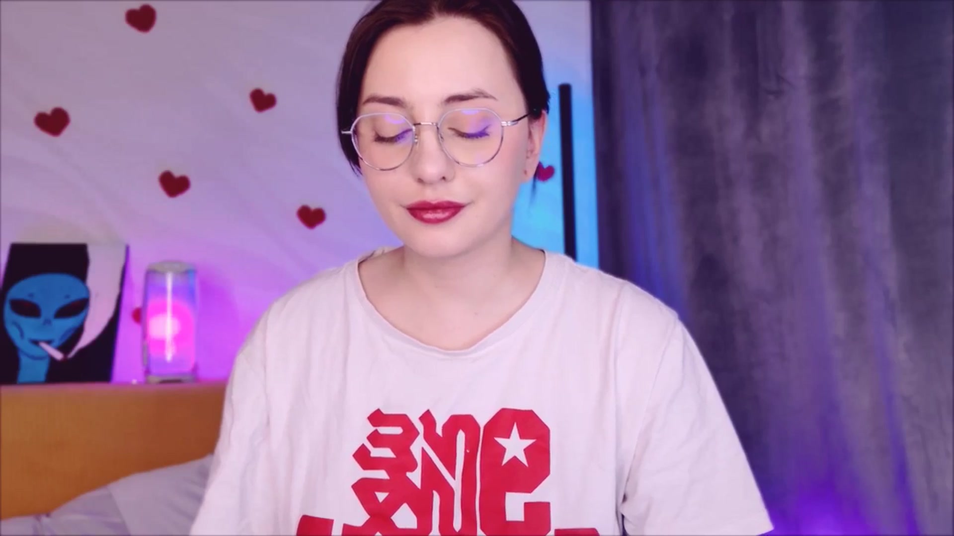 Gallery image thumbnail from Alien_Eva's myfreecams stream on, 04/19/2026, 05:47 image 11 of 20