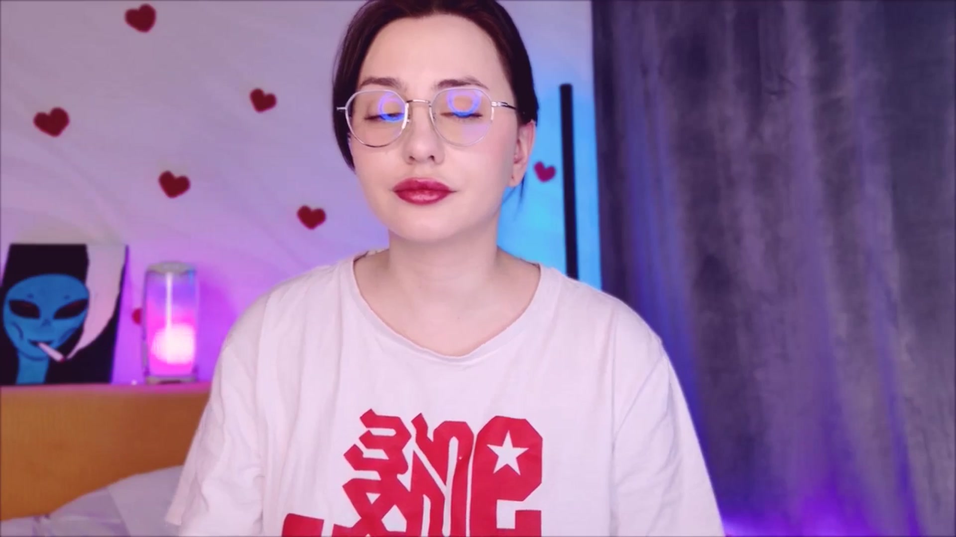 Gallery image thumbnail from Alien_Eva's myfreecams stream on, 04/19/2026, 05:47 image 19 of 20