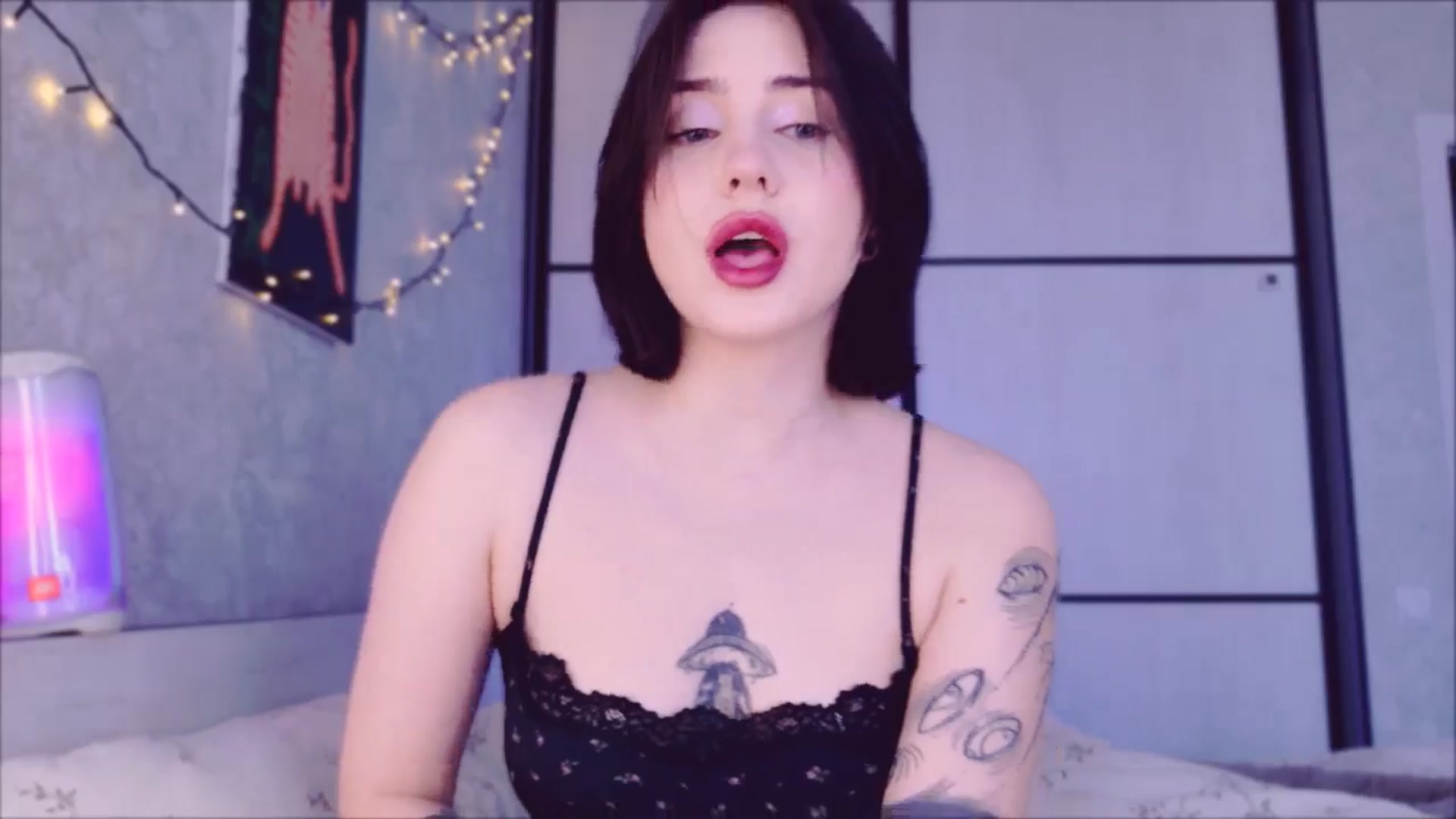 Gallery image thumbnail from Alien_Eva's myfreecams stream on, 04/22/2026, 03:01 image 13 of 20