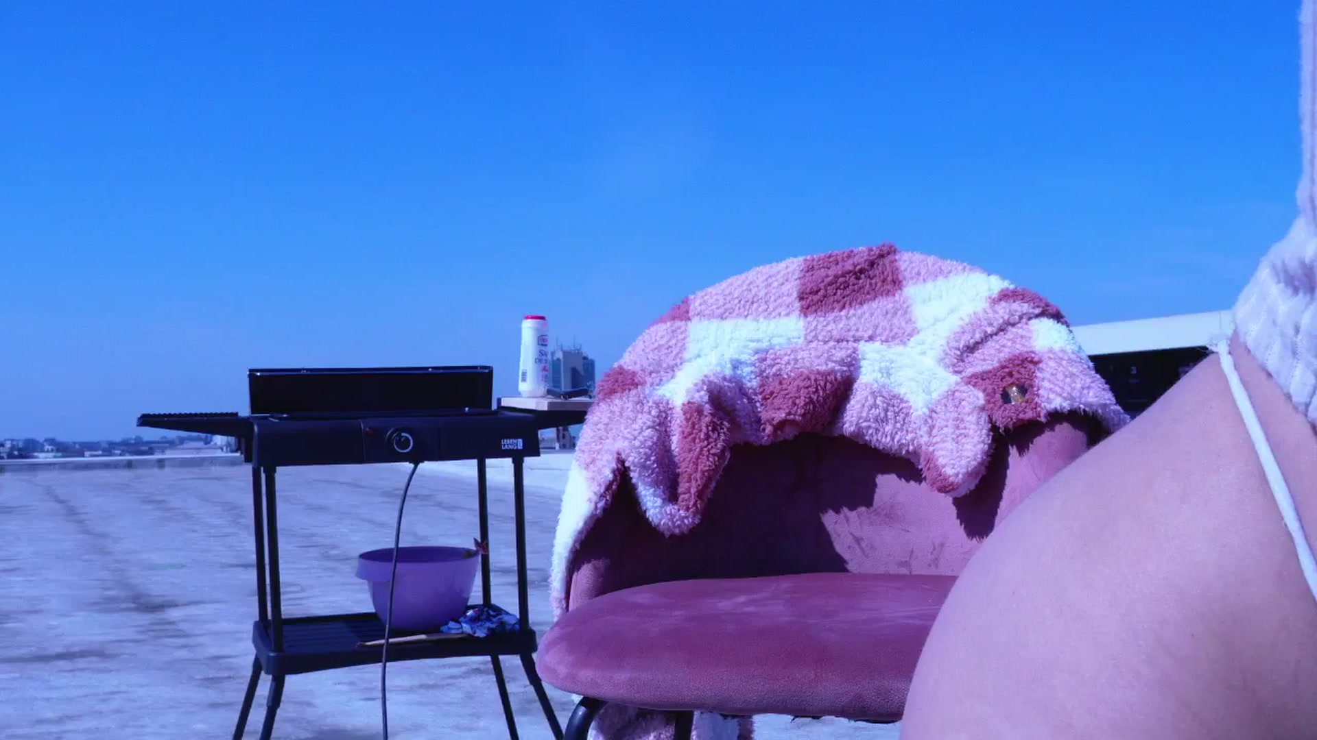 Gallery image thumbnail from Alieness_Ivy's myfreecams stream on, 03/22/2025, 10:36 image 11 of 20