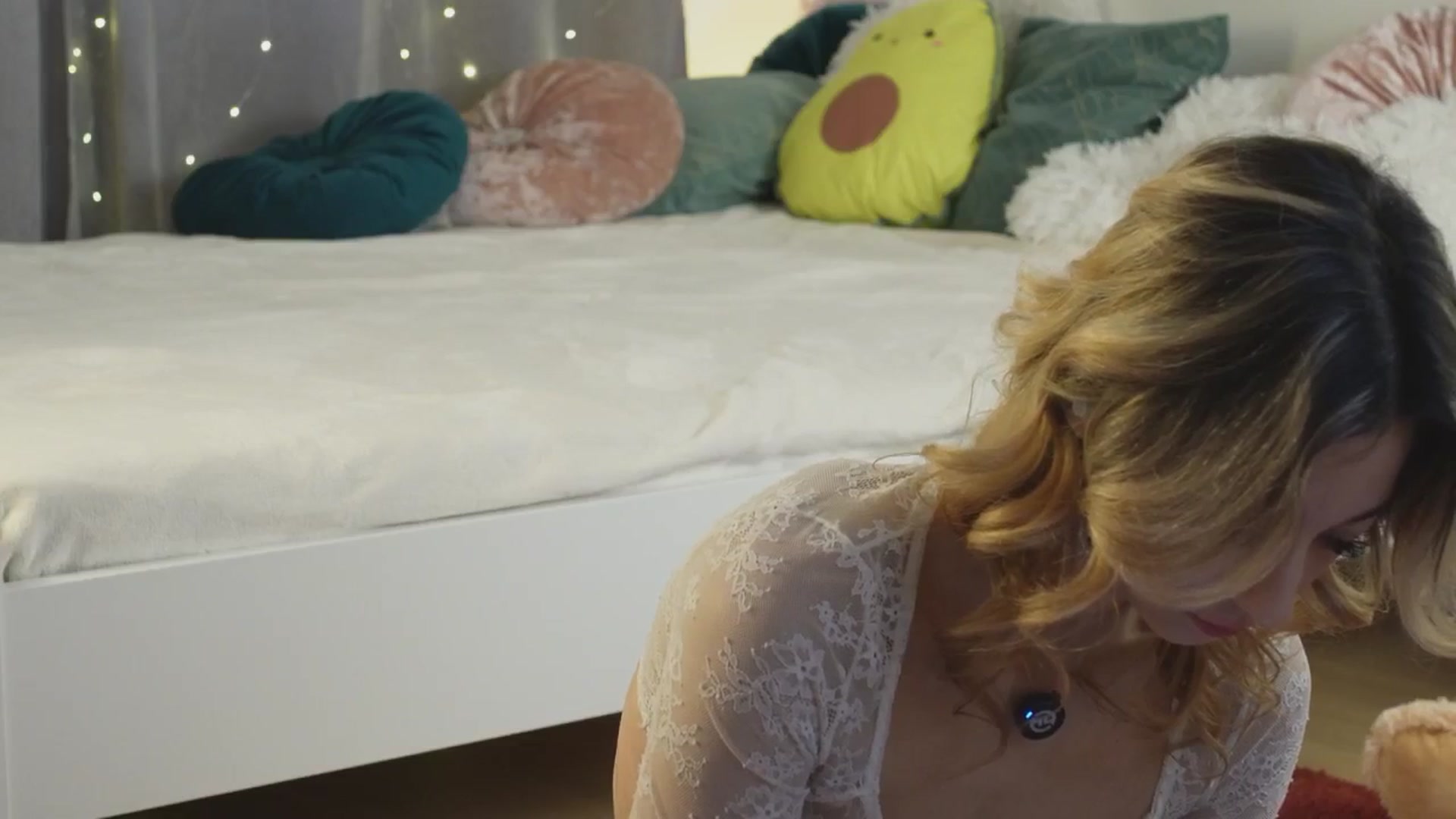 Gallery image thumbnail from Alienkittyy's myfreecams stream on, 01/22/2026, 08:31 image 8 of 20