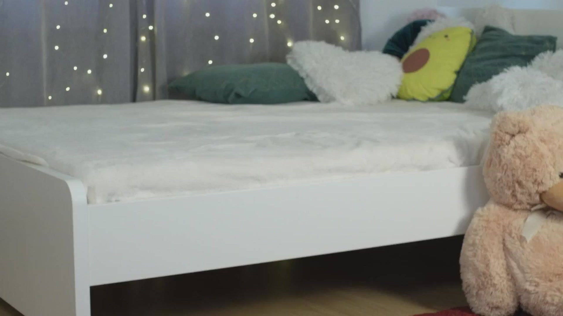 Gallery image thumbnail from Alienkittyy's myfreecams stream on, 01/27/2026, 09:47 image 10 of 20