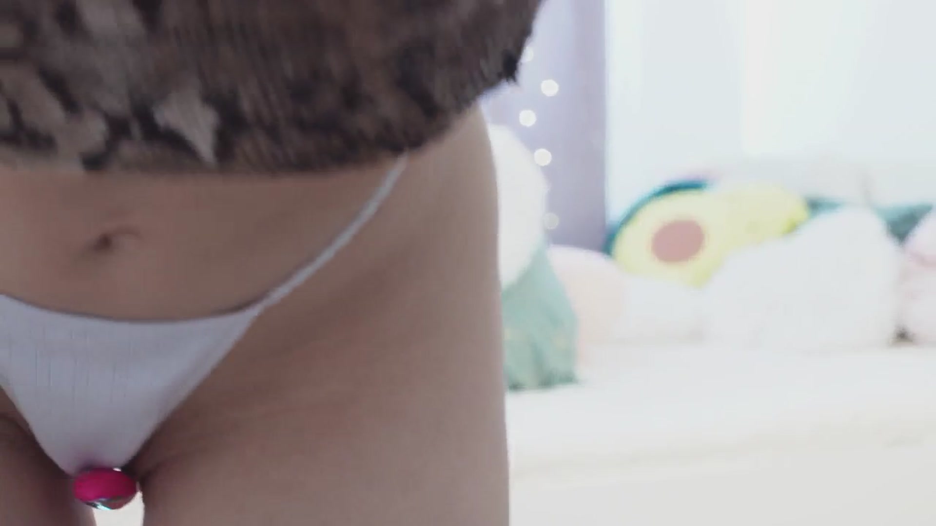 Gallery image thumbnail from Alienkittyy's myfreecams stream on, 02/03/2026, 10:49 image 11 of 20