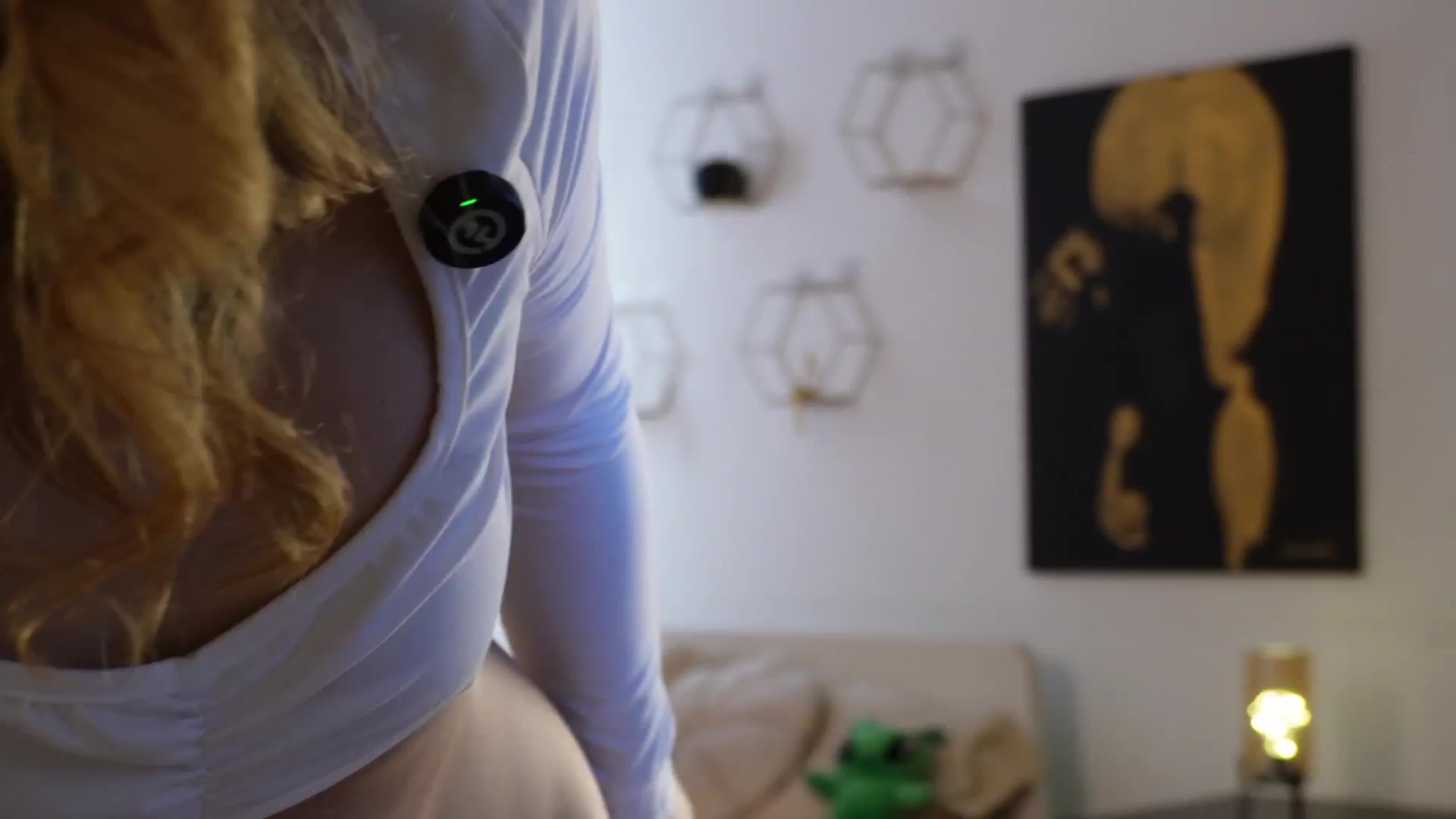 Gallery image thumbnail from Alienkittyy's myfreecams stream on, 04/27/2026, 08:50 image 7 of 20