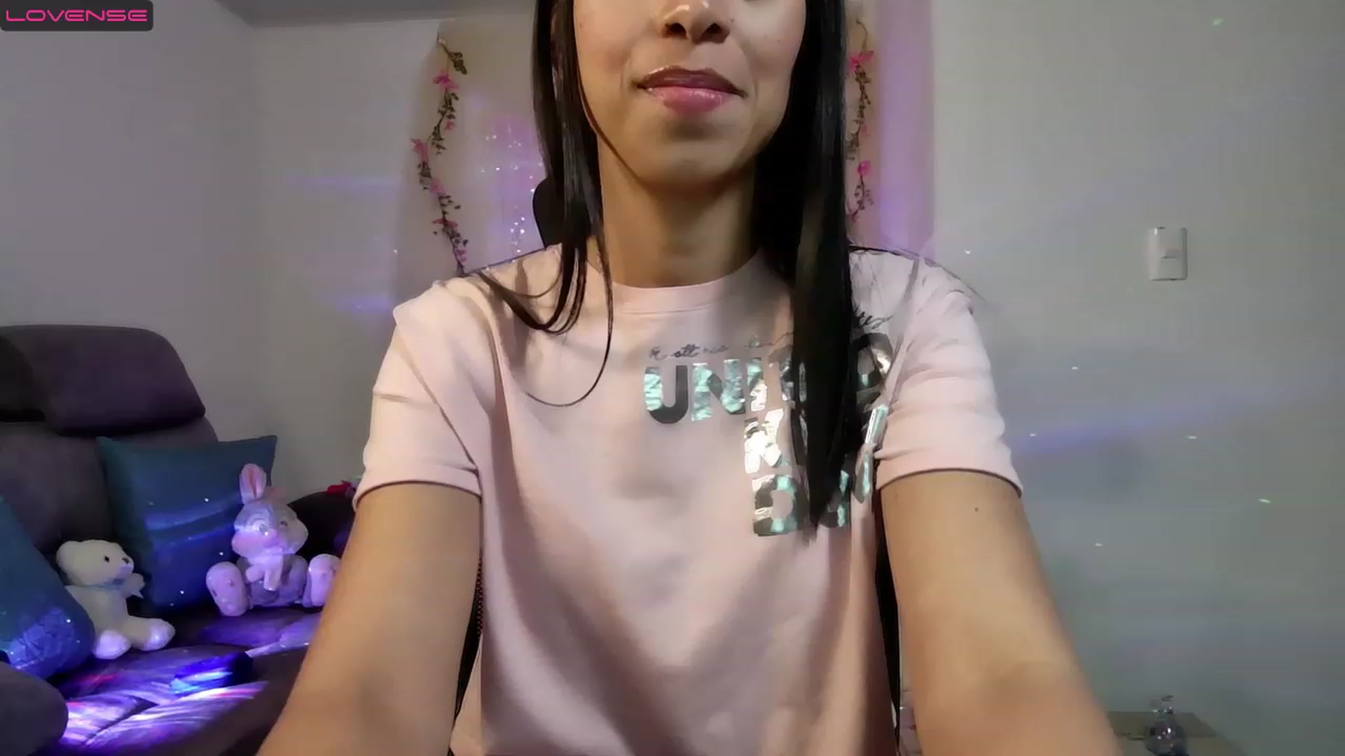 Gallery image thumbnail from Aliicia's myfreecams stream on, 11/24/2022, 23:43 image 1 of 20