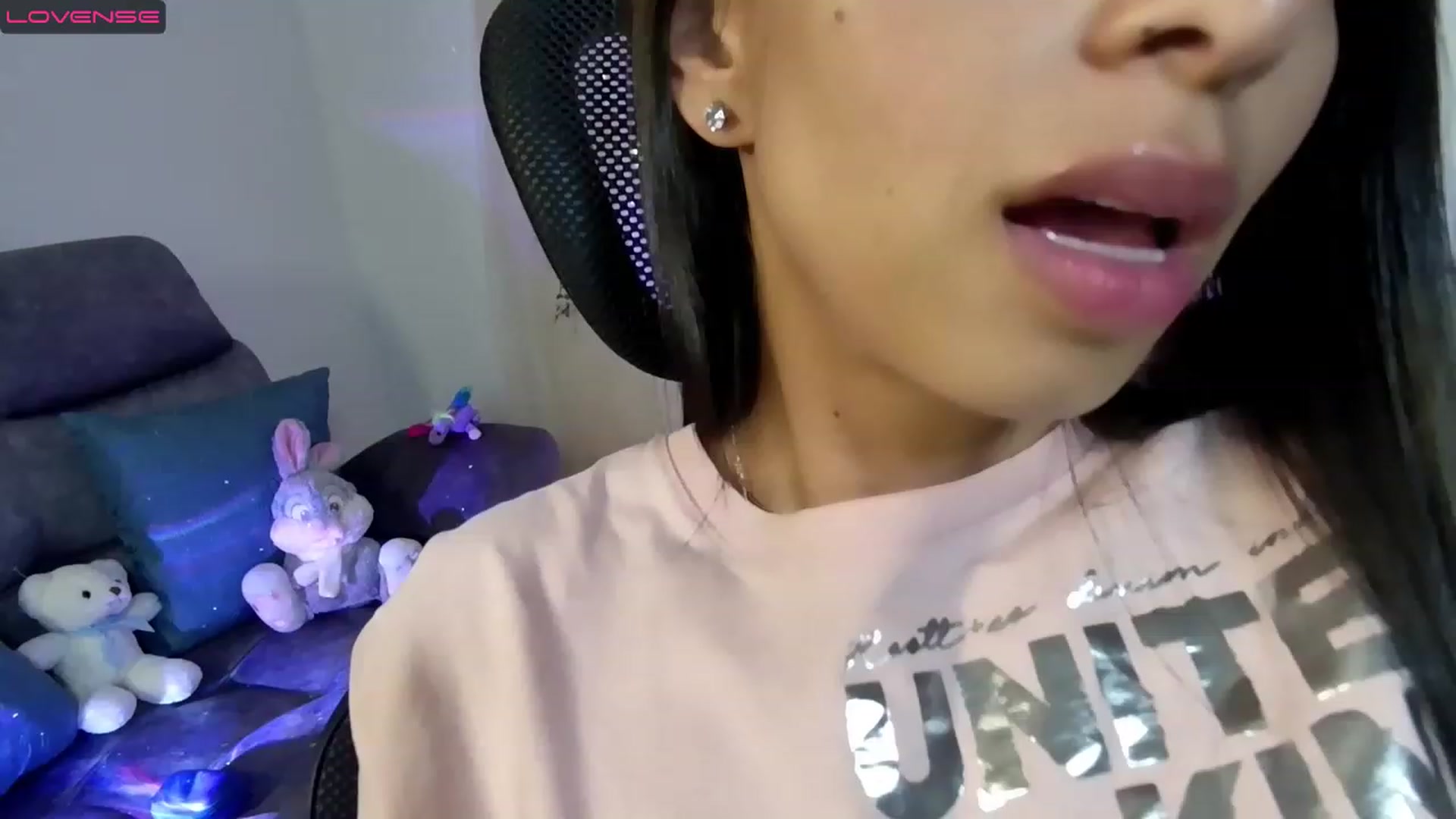 Gallery image thumbnail from Aliicia's myfreecams stream on, 11/25/2022, 24:04 image 13 of 20