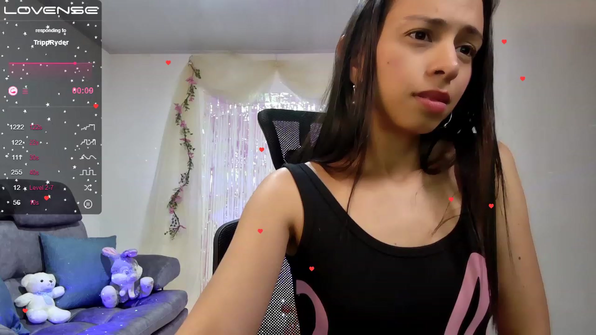 Gallery image thumbnail from Aliicia's myfreecams stream on, 12/22/2022, 23:18 image 8 of 20