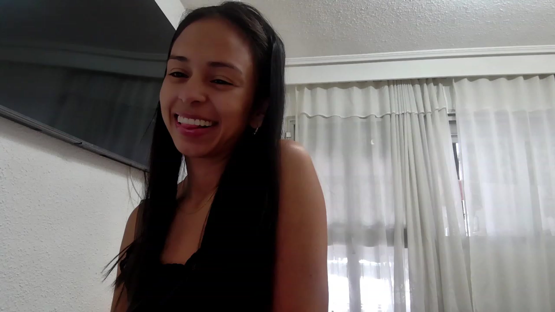 Gallery image thumbnail from Aliicia's myfreecams stream on, 05/04/2023, 11:01 image 5 of 20