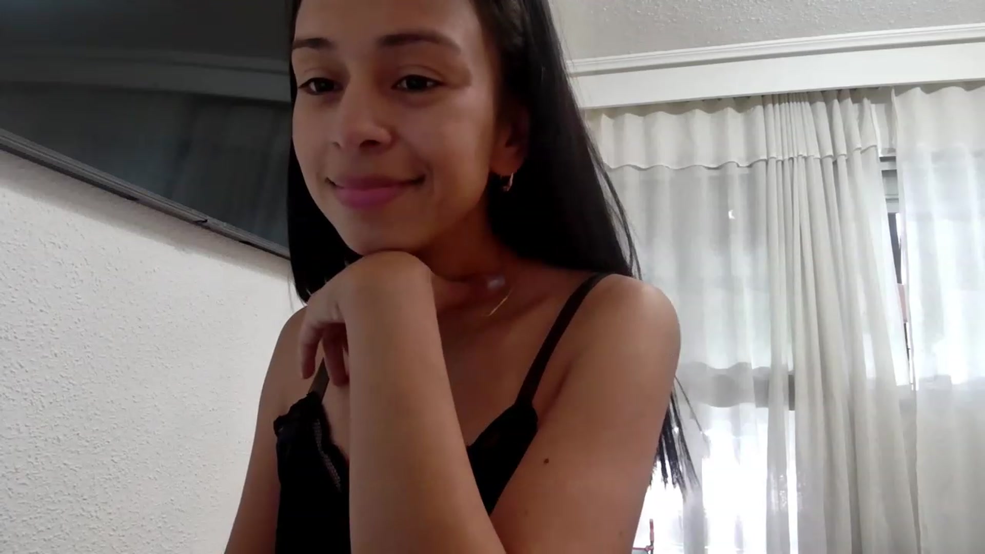 Gallery image thumbnail from Aliicia's myfreecams stream on, 05/04/2023, 12:11 image 20 of 20