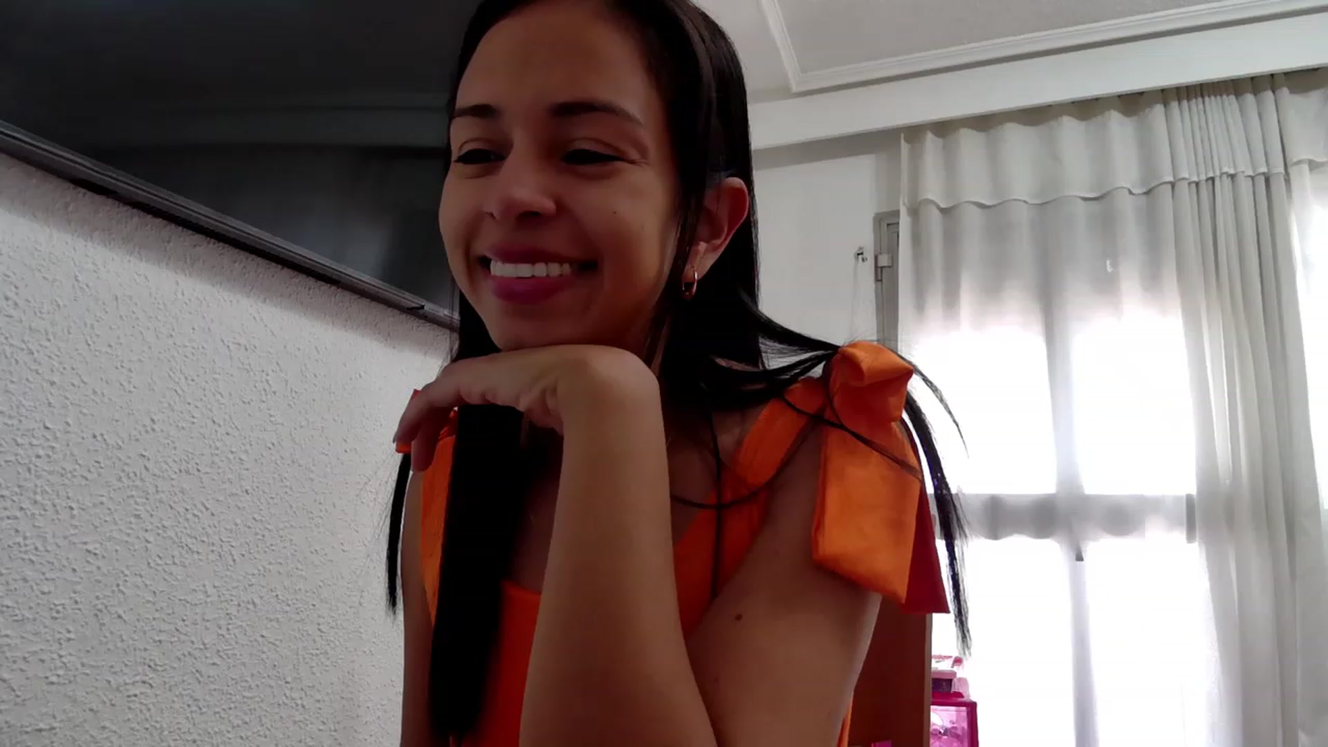 Gallery image thumbnail from Aliicia's myfreecams stream on, 05/09/2023, 10:54 image 1 of 20