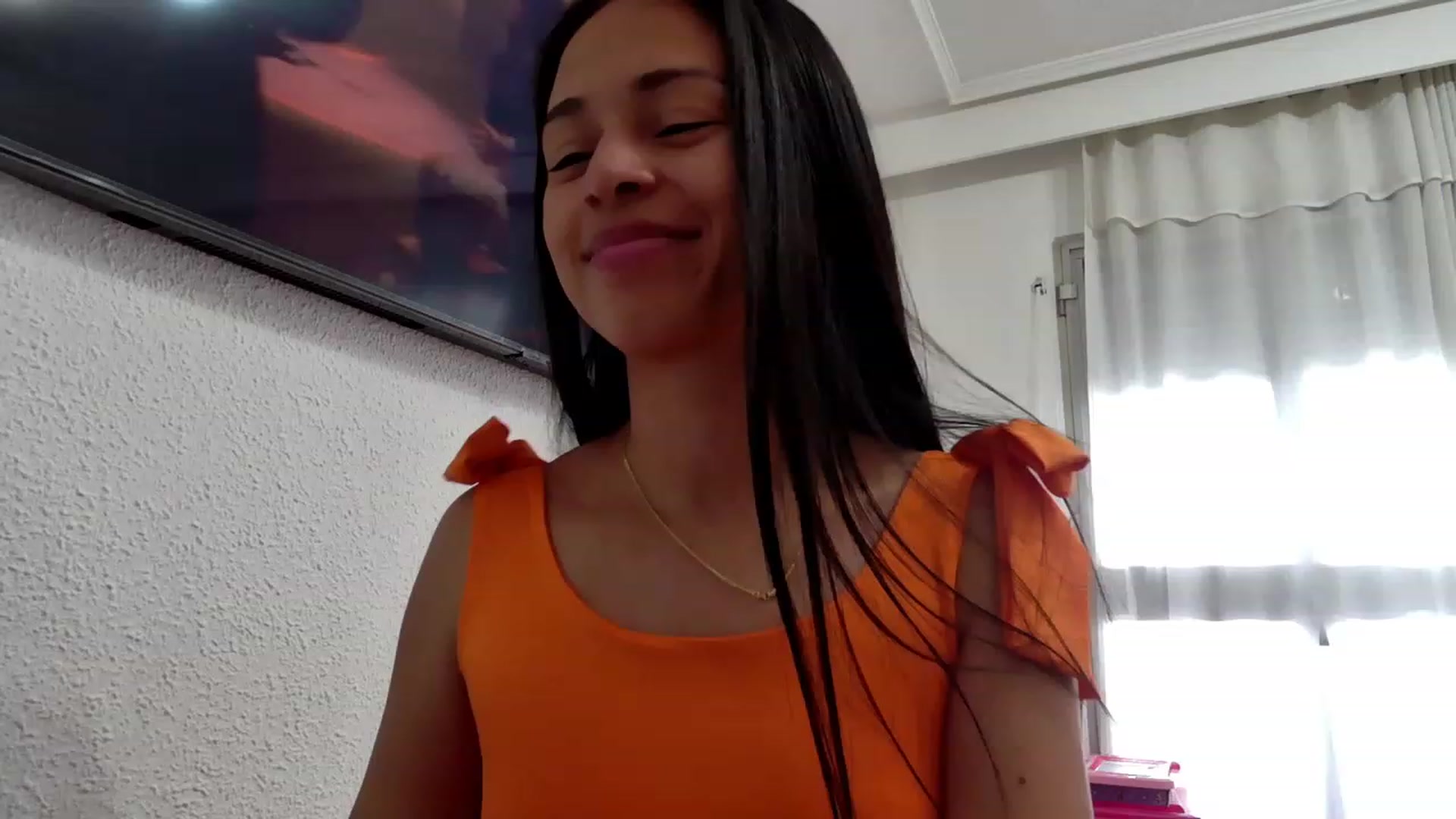 Gallery image thumbnail from Aliicia's myfreecams stream on, 05/09/2023, 12:50 image 18 of 20