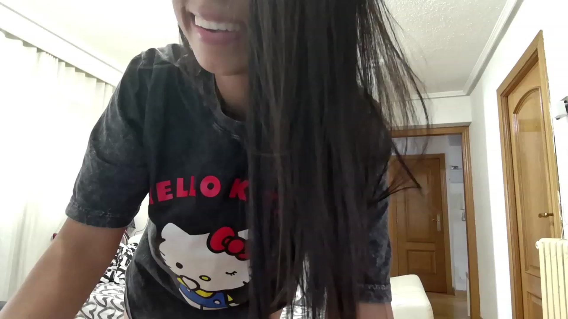 Gallery image thumbnail from Aliicia's myfreecams stream on, 05/11/2023, 13:11 image 17 of 20