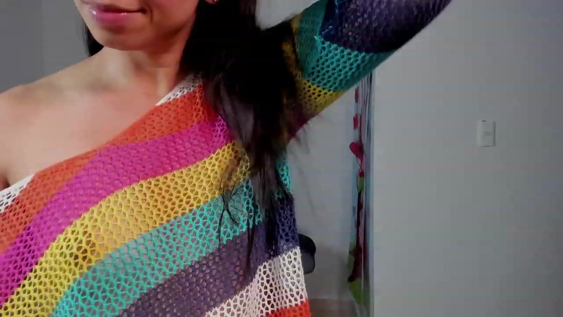Gallery image thumbnail from Aliicia's myfreecams stream on, 05/31/2023, 24:25 image 19 of 20