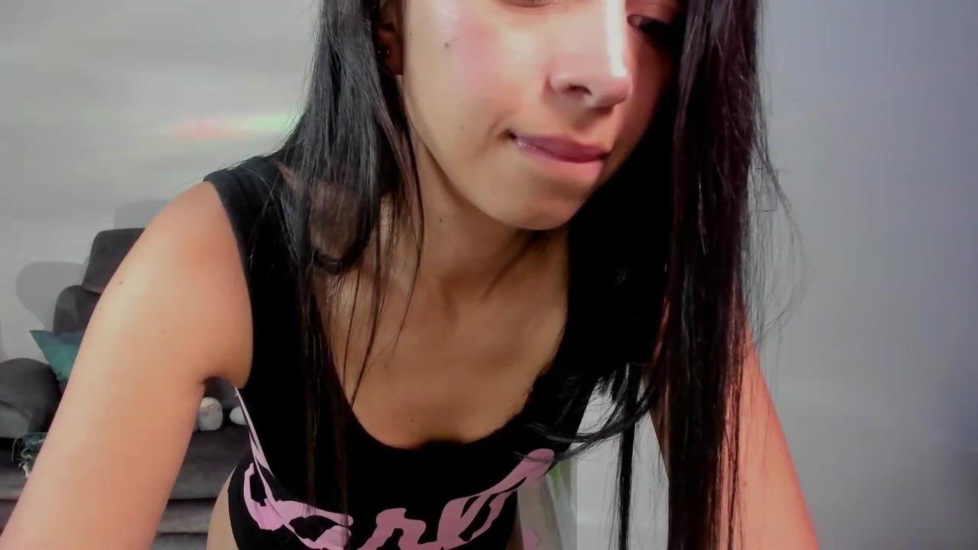 Gallery image thumbnail from Aliicia's myfreecams stream on, 05/31/2023, 21:30 image 20 of 20
