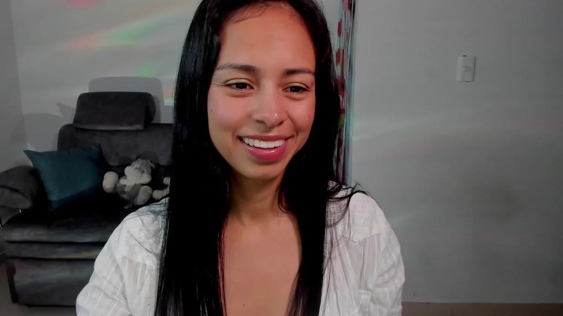 Gallery image thumbnail from Aliicia's myfreecams stream on, 06/06/2023, 16:57 image 3 of 20
