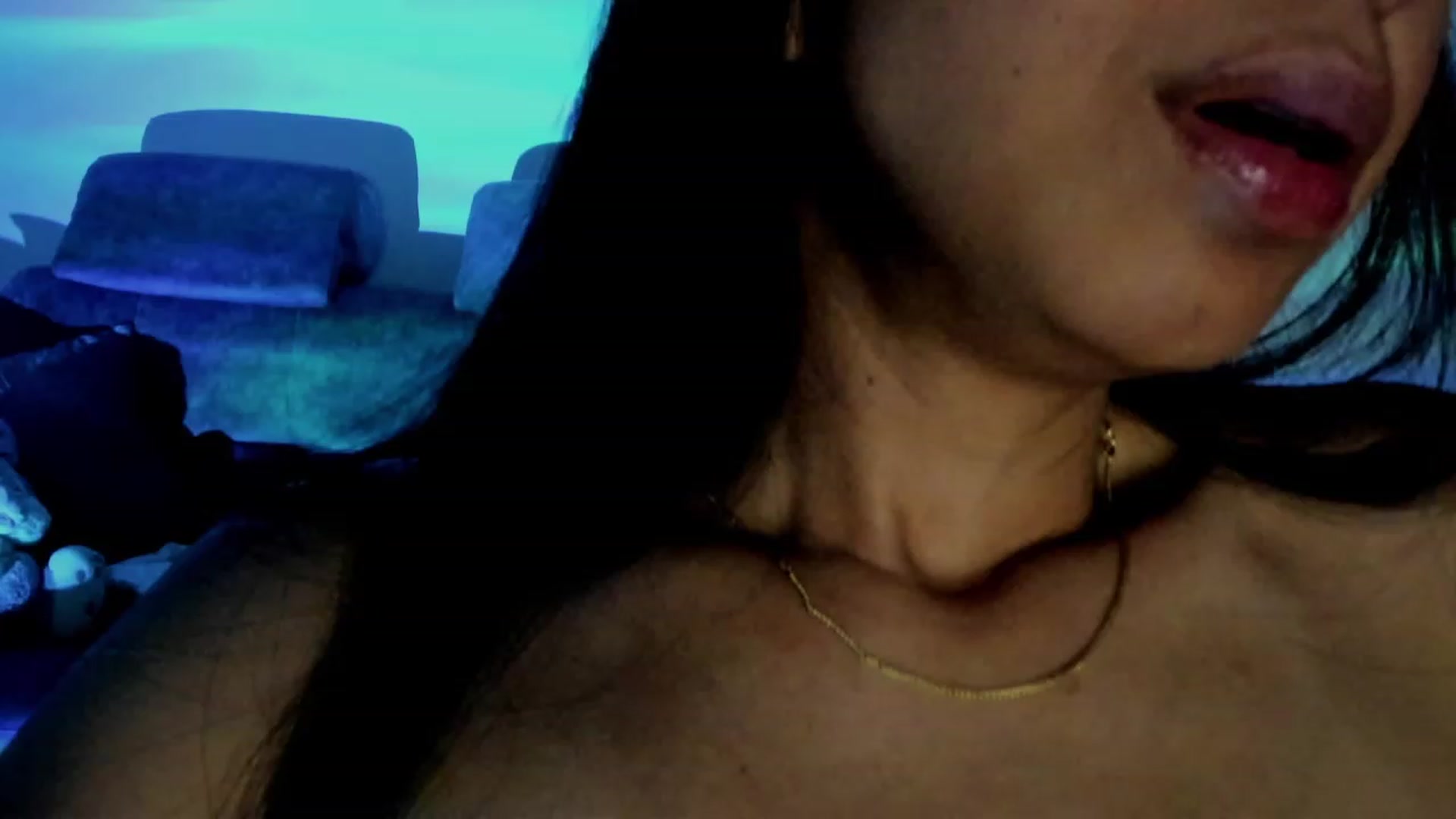 Gallery image thumbnail from Aliicia's myfreecams stream on, 06/10/2023, 24:07 image 19 of 20