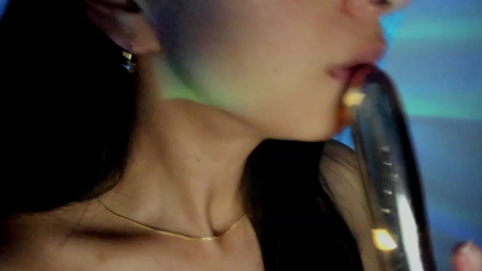 Gallery image thumbnail from Aliicia's myfreecams stream on, 06/10/2023, 24:07 image 11 of 20