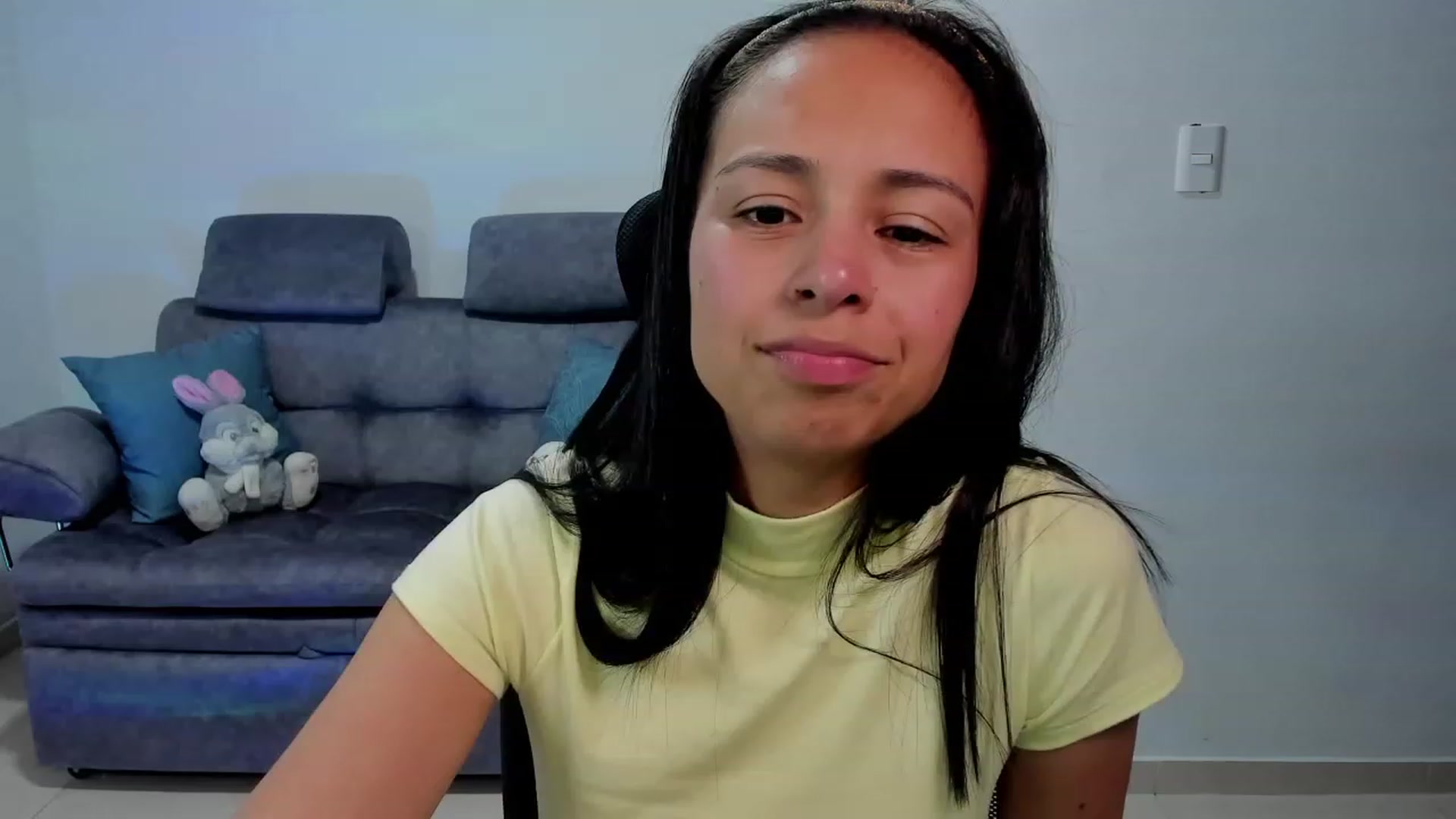 Gallery image thumbnail from Aliicia's myfreecams stream on, 06/13/2023, 21:41 image 11 of 20