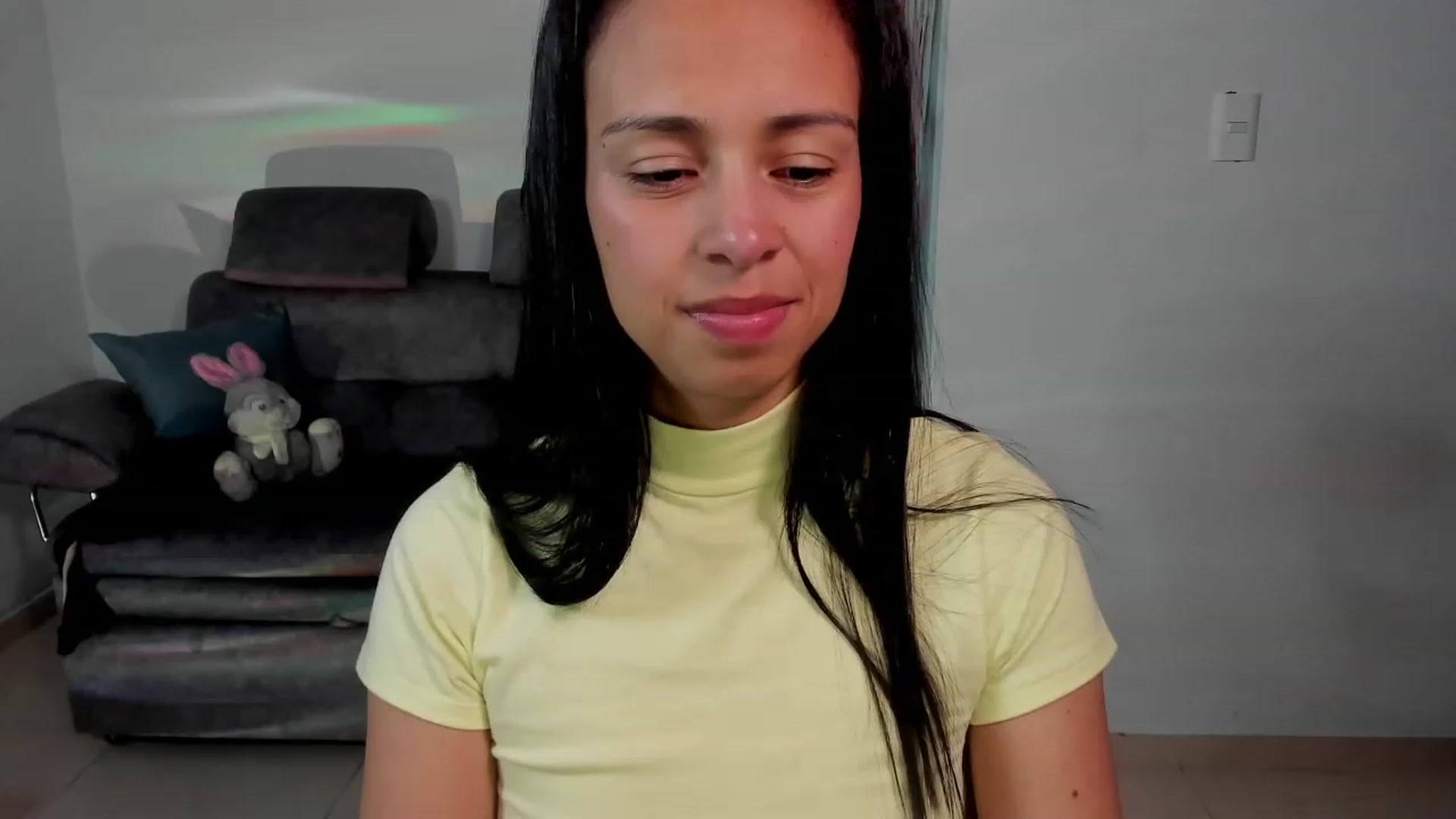 Gallery image thumbnail from Aliicia's myfreecams stream on, 06/13/2023, 23:24 image 19 of 20