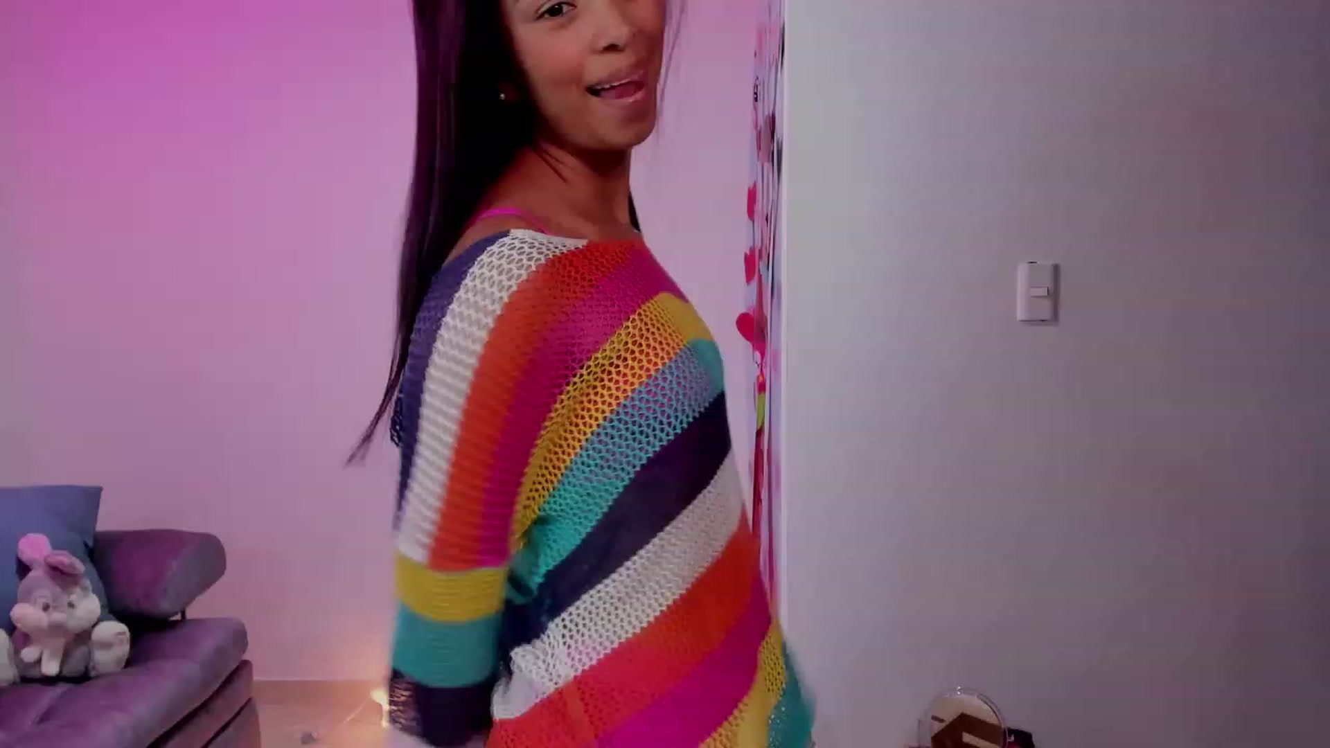 Gallery image thumbnail from Aliicia's myfreecams stream on, 10/02/2023, 23:14 image 2 of 20