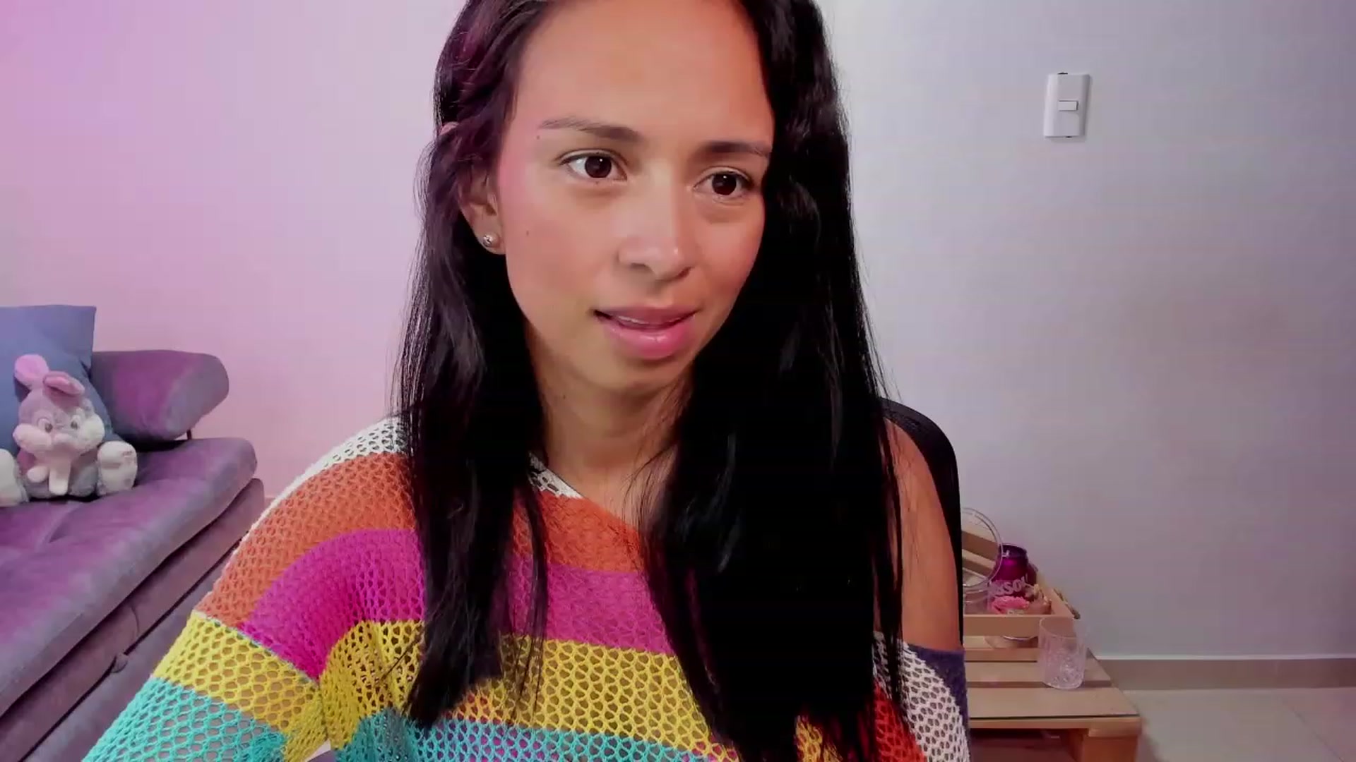 Gallery image thumbnail from Aliicia's myfreecams stream on, 10/02/2023, 23:14 image 4 of 20