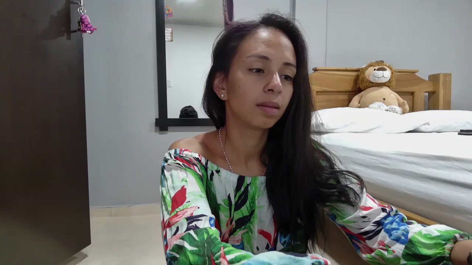 Gallery image thumbnail from Aliicia's myfreecams stream on, 11/03/2023, 17:20 image 19 of 20