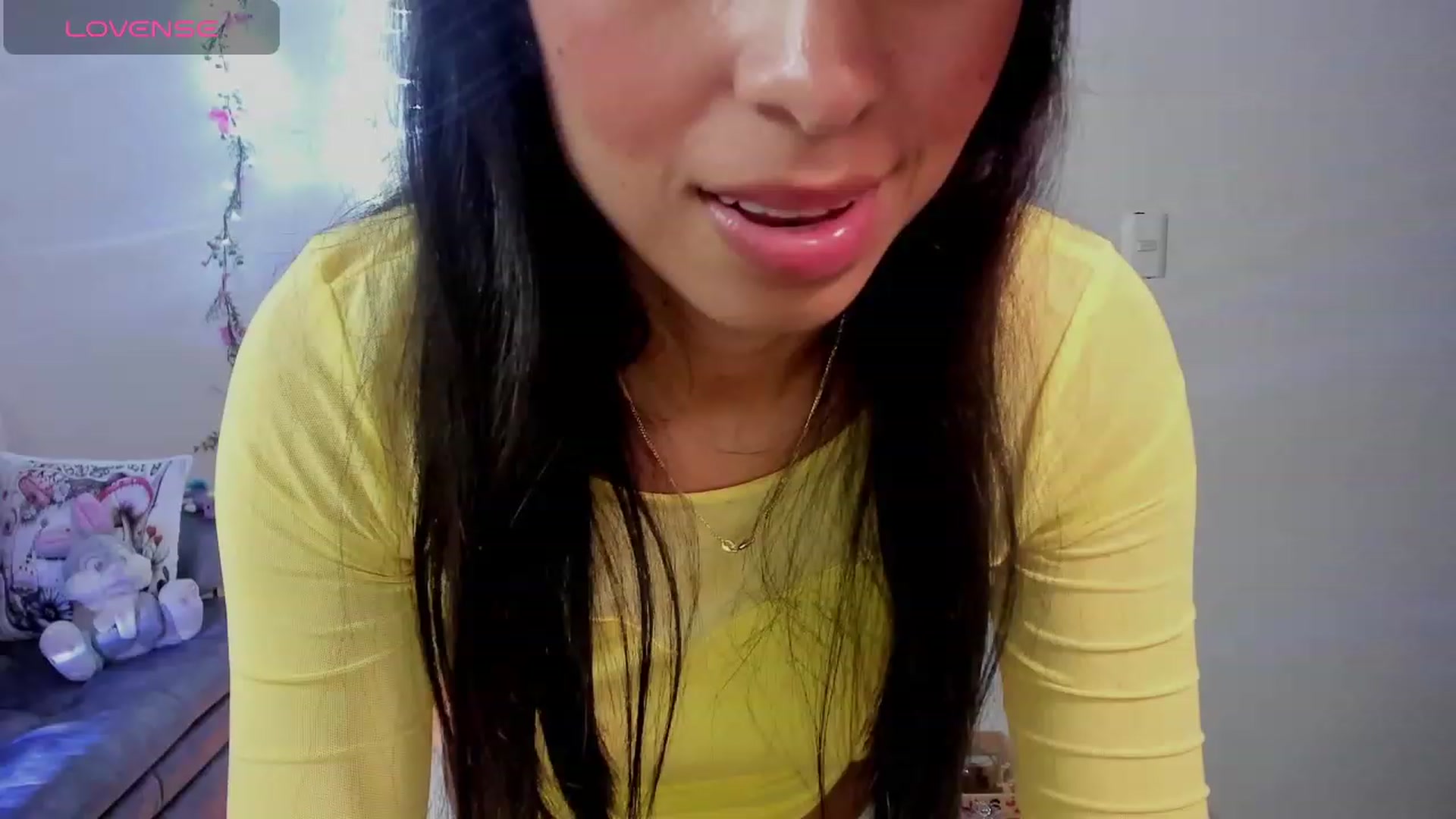 Gallery image thumbnail from Aliicia's myfreecams stream on, 11/24/2023, 24:19 image 12 of 20