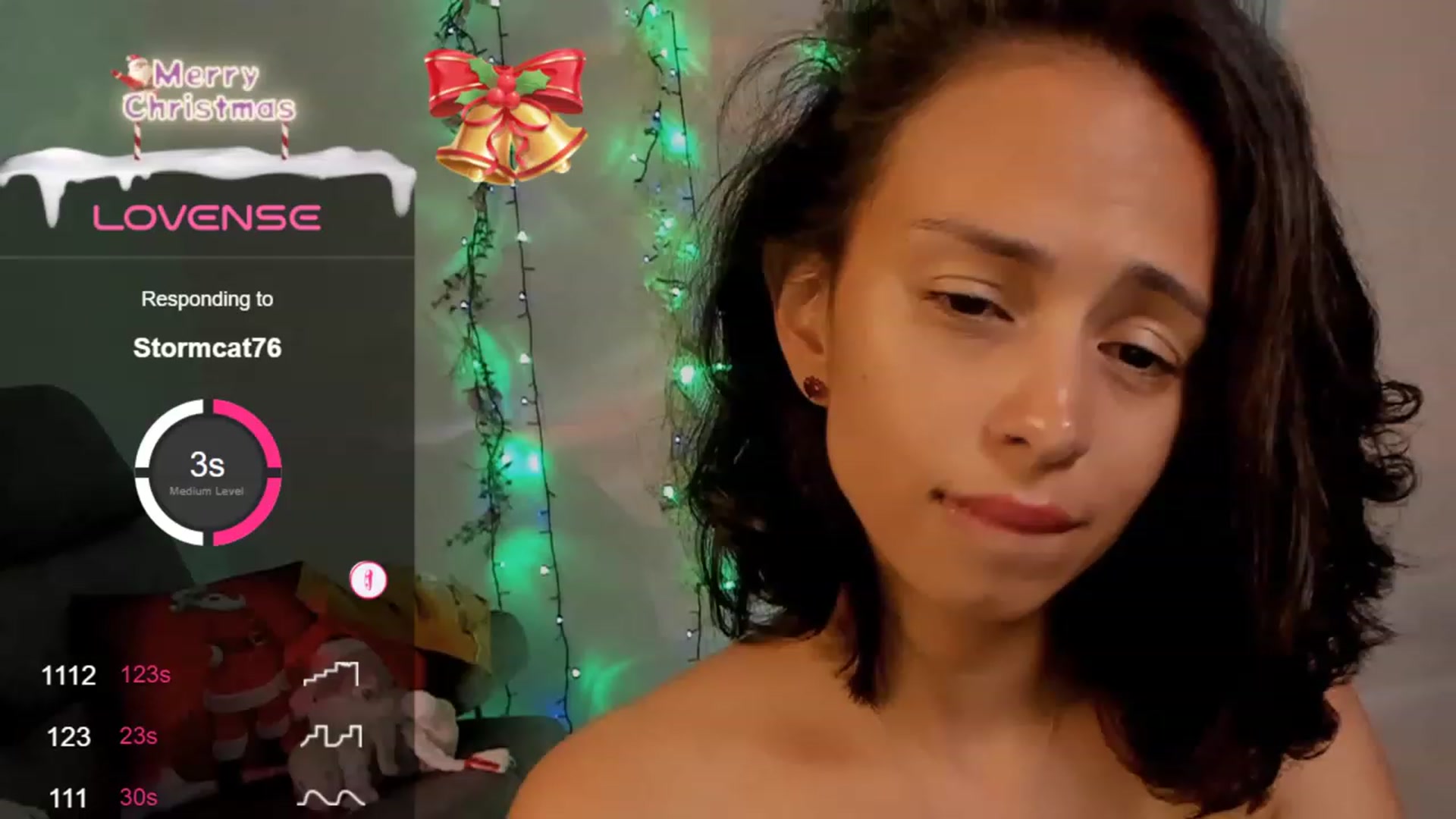 Gallery image thumbnail from Aliicia's myfreecams stream on, 12/27/2023, 24:53 image 4 of 20