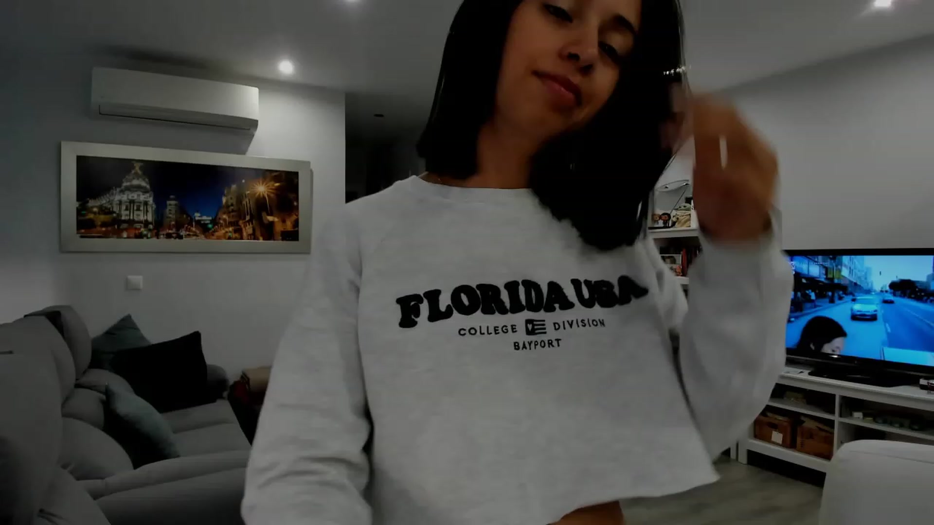 Gallery image thumbnail from Aliicia's myfreecams stream on, 02/26/2024, 08:15 image 18 of 20