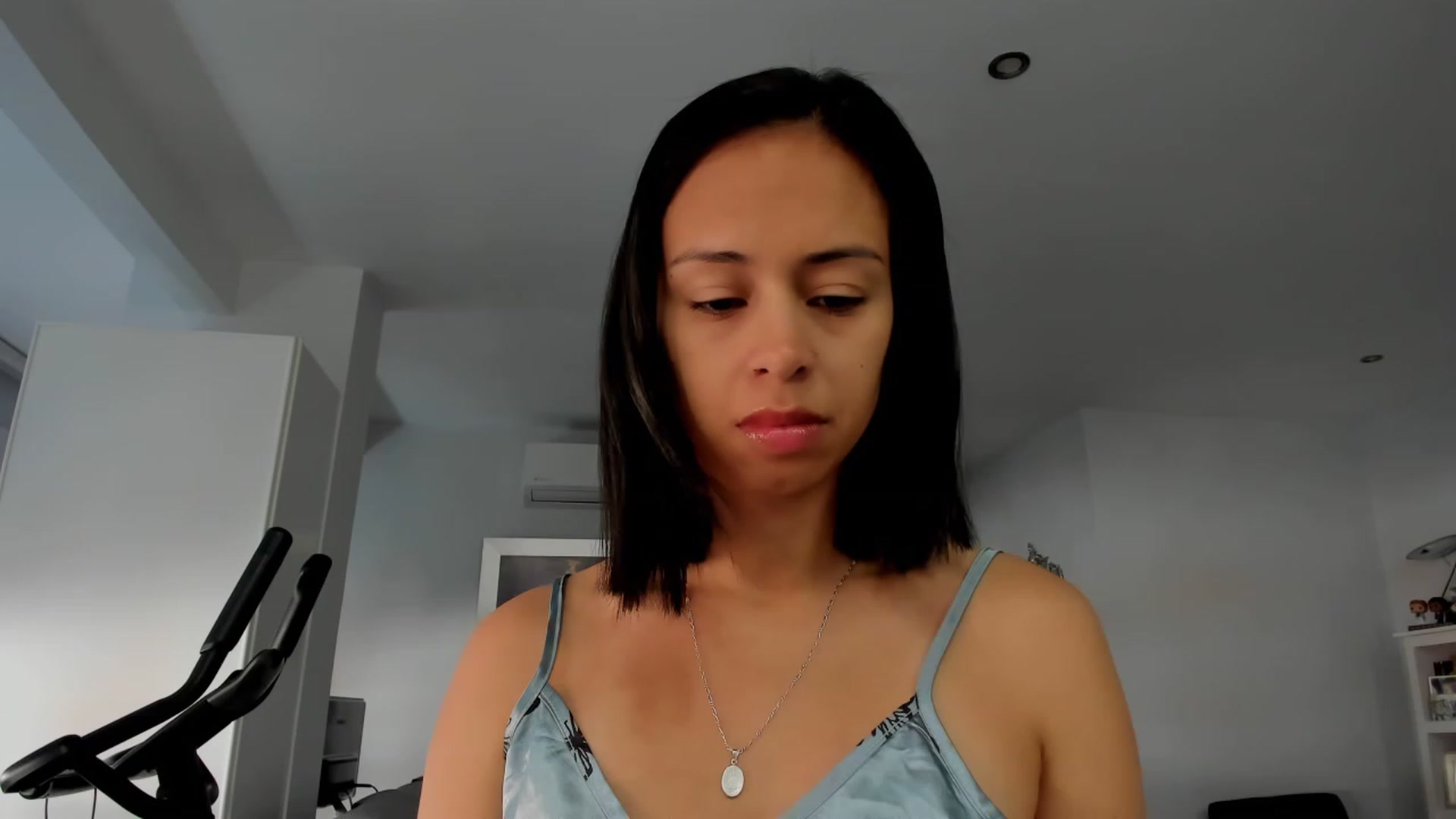 Gallery image thumbnail from Aliicia's myfreecams stream on, 02/28/2024, 09:11 image 2 of 20