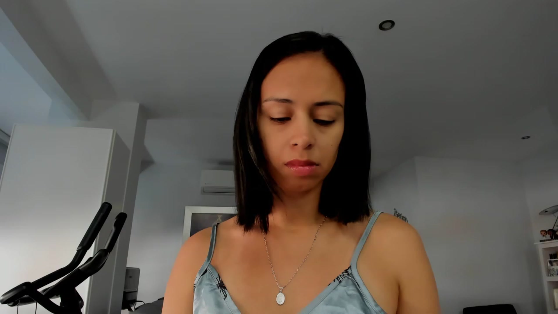 Gallery image thumbnail from Aliicia's myfreecams stream on, 02/28/2024, 09:11 image 5 of 20
