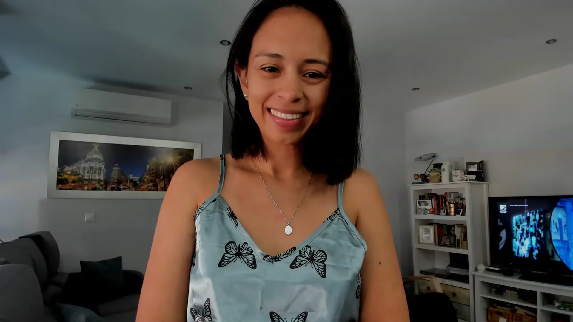 Gallery image thumbnail from Aliicia's myfreecams stream on, 02/28/2024, 11:26 image 7 of 20