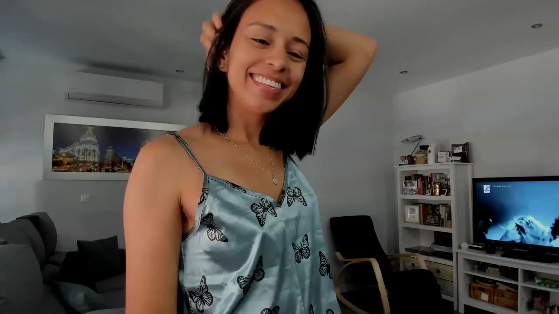 Gallery image thumbnail from Aliicia's myfreecams stream on, 02/28/2024, 11:26 image 3 of 20