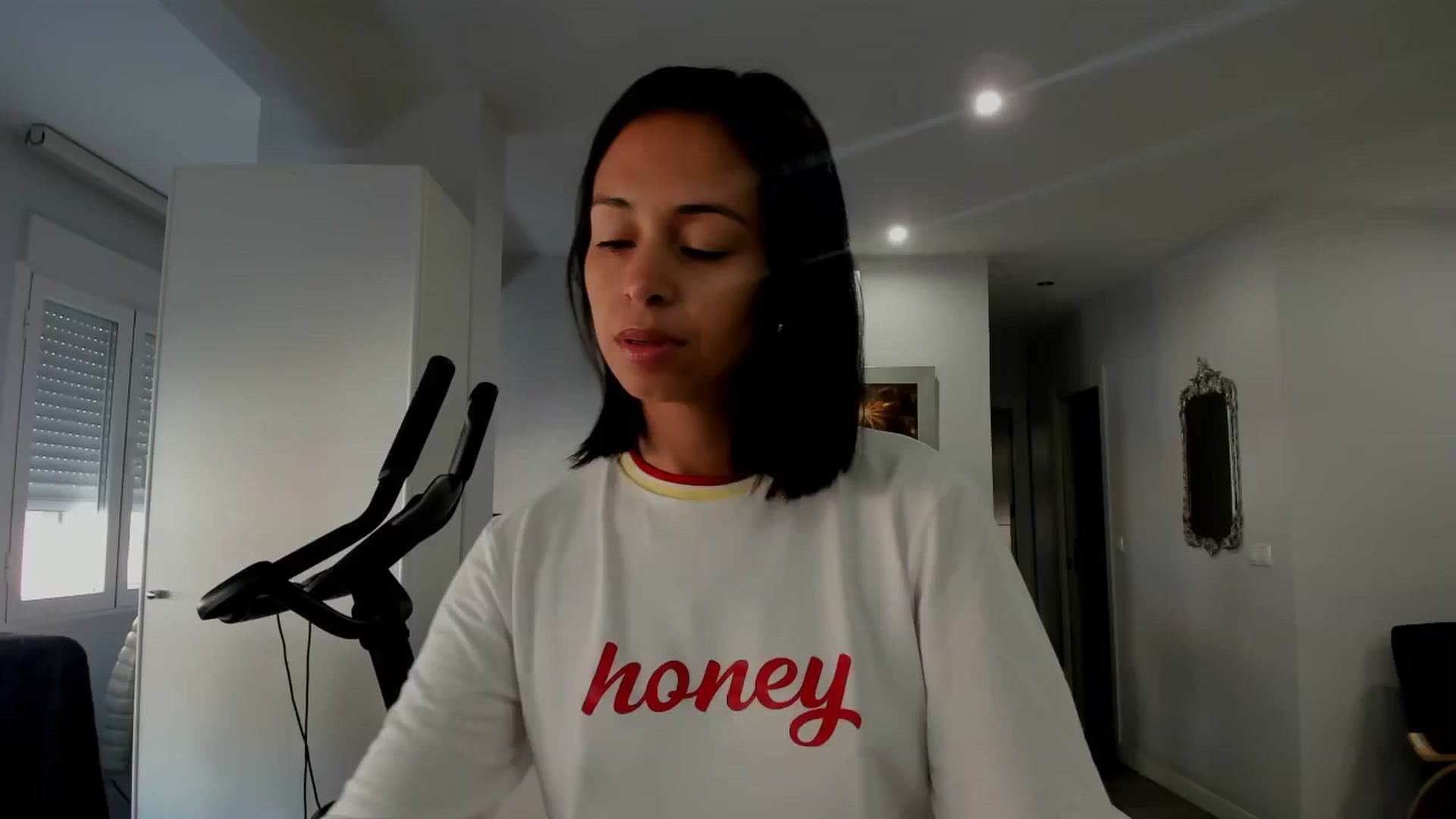 Gallery image thumbnail from Aliicia's myfreecams stream on, 03/06/2024, 09:20 image 6 of 20