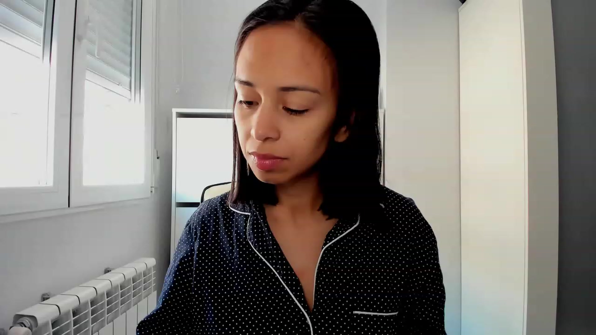 Gallery image thumbnail from Aliicia's myfreecams stream on, 03/12/2024, 09:54 image 9 of 20