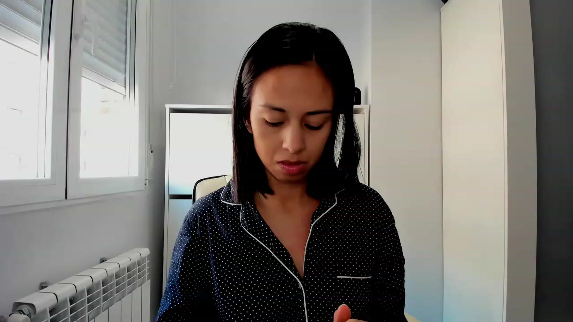 Gallery image thumbnail from Aliicia's myfreecams stream on, 03/12/2024, 09:54 image 12 of 20