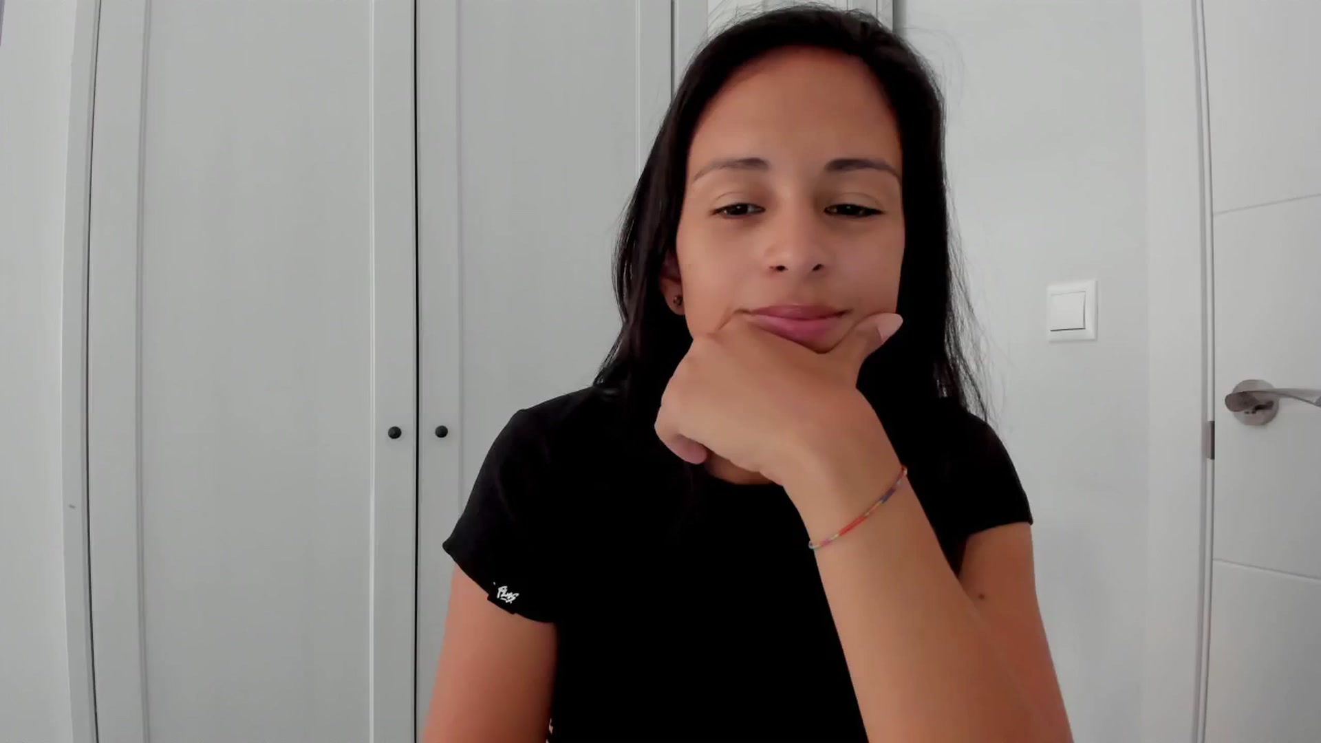 Gallery image thumbnail from Aliicia's myfreecams stream on, 08/29/2024, 09:24 image 11 of 20