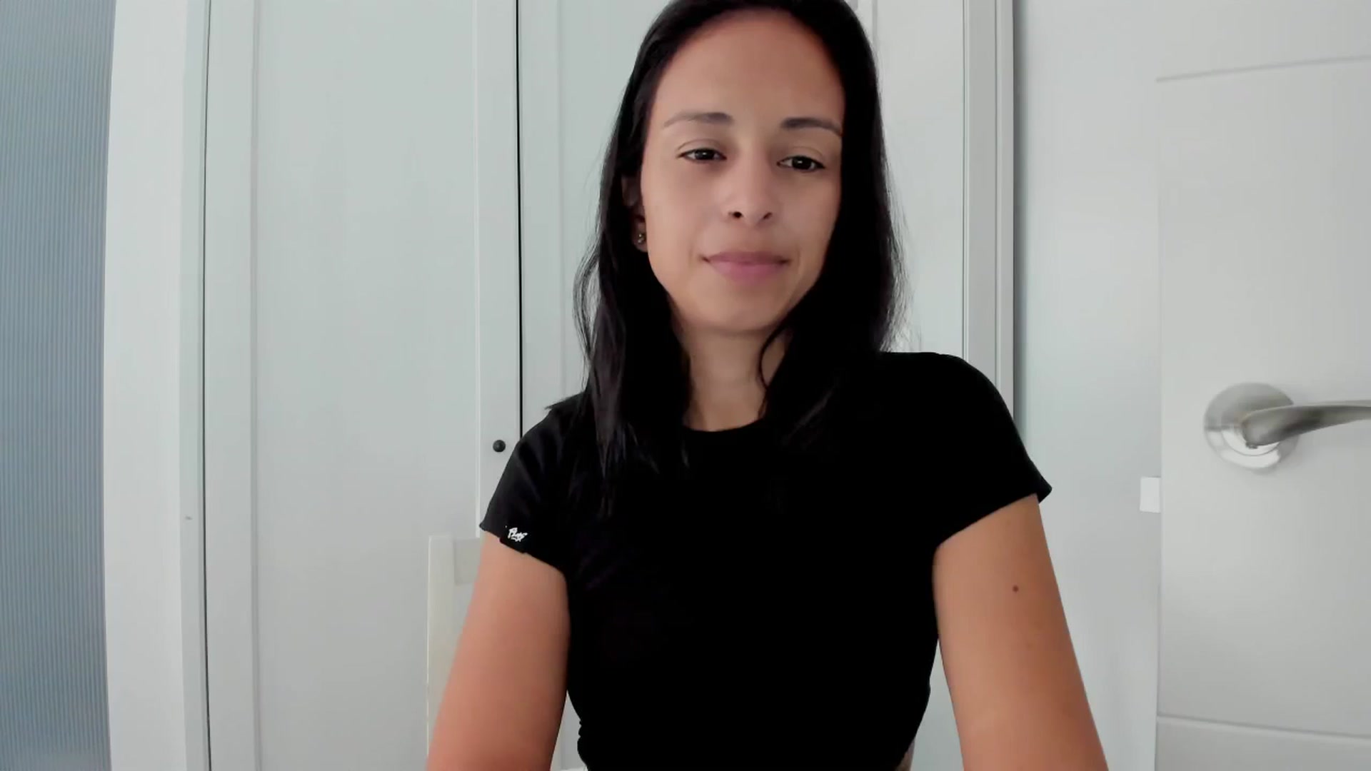Gallery image thumbnail from Aliicia's myfreecams stream on, 08/29/2024, 10:31 image 12 of 20
