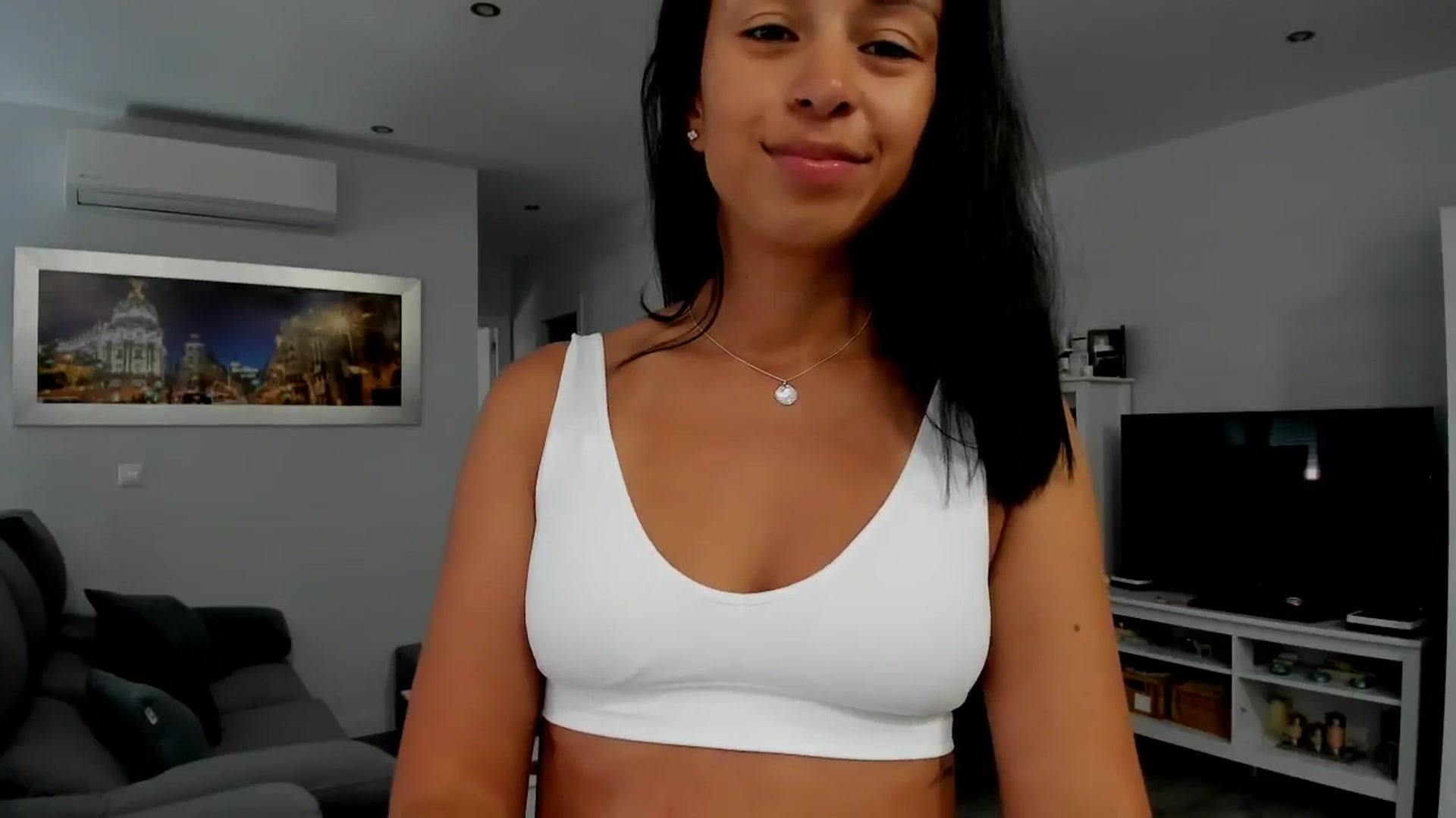 Gallery image thumbnail from Aliicia's myfreecams stream on, 08/30/2024, 11:47 image 19 of 20