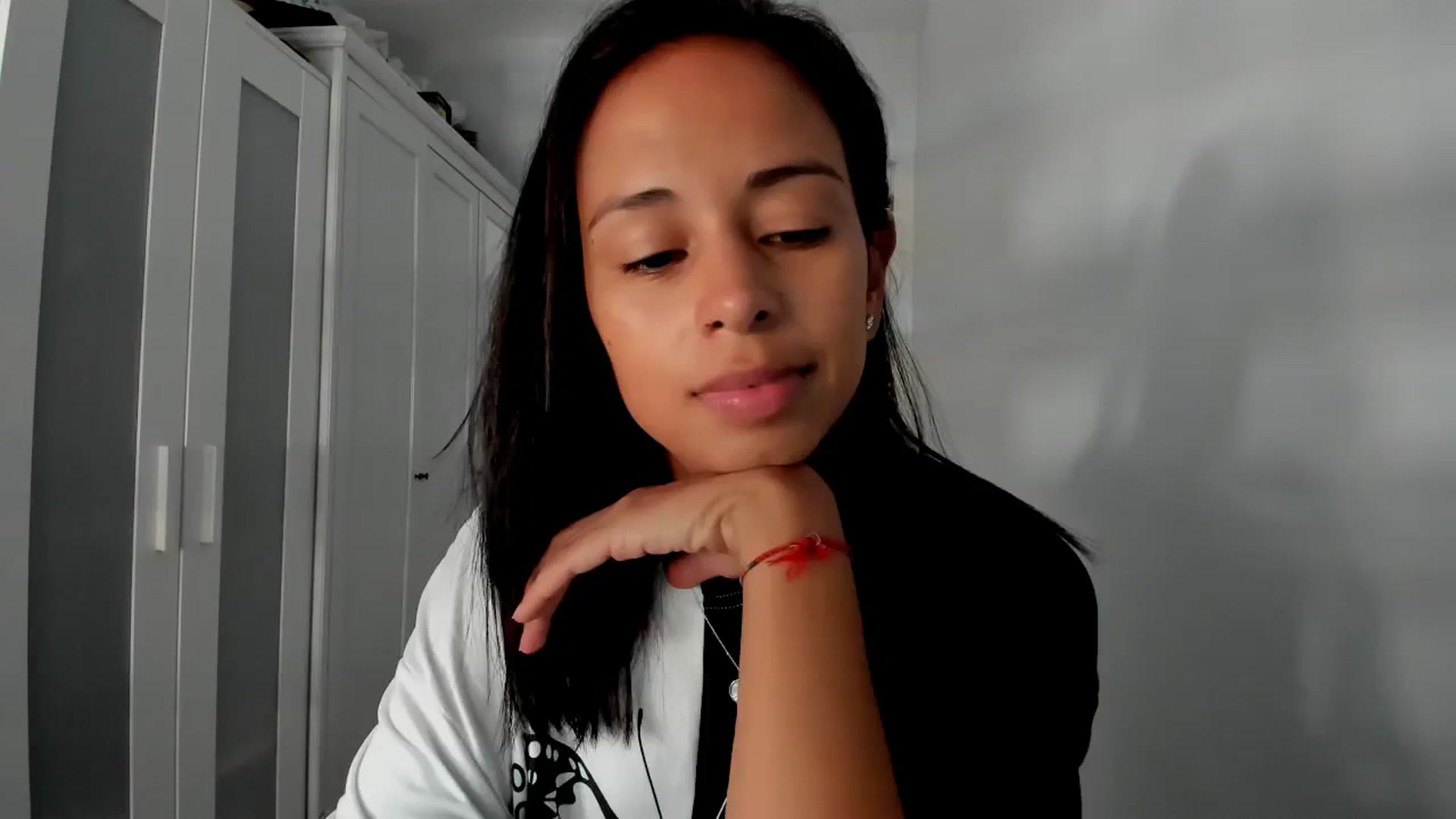 Gallery image thumbnail from Aliicia's myfreecams stream on, 09/02/2024, 12:02 image 2 of 20